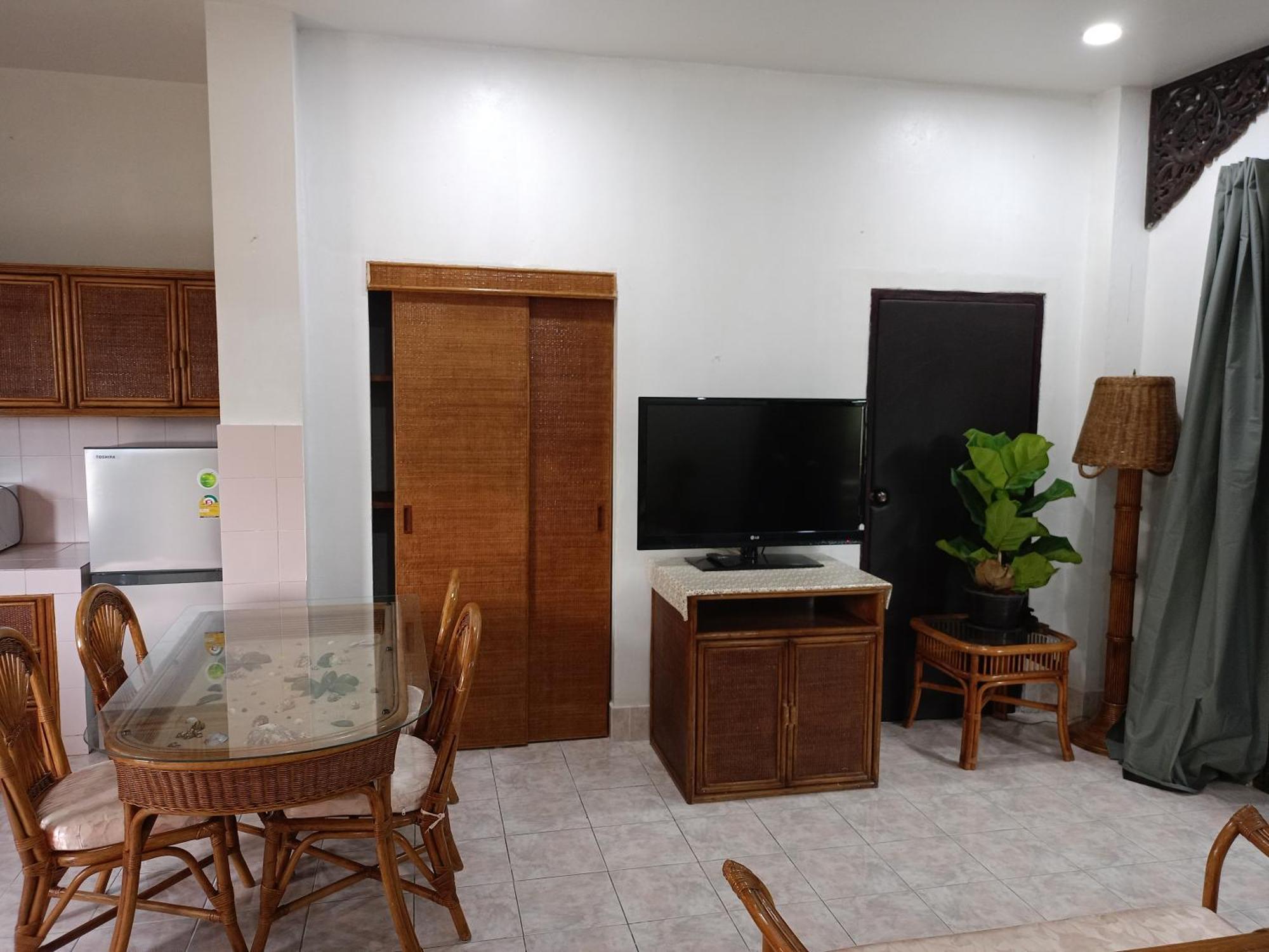 Sunbeach Mansion Aparthotel Patong