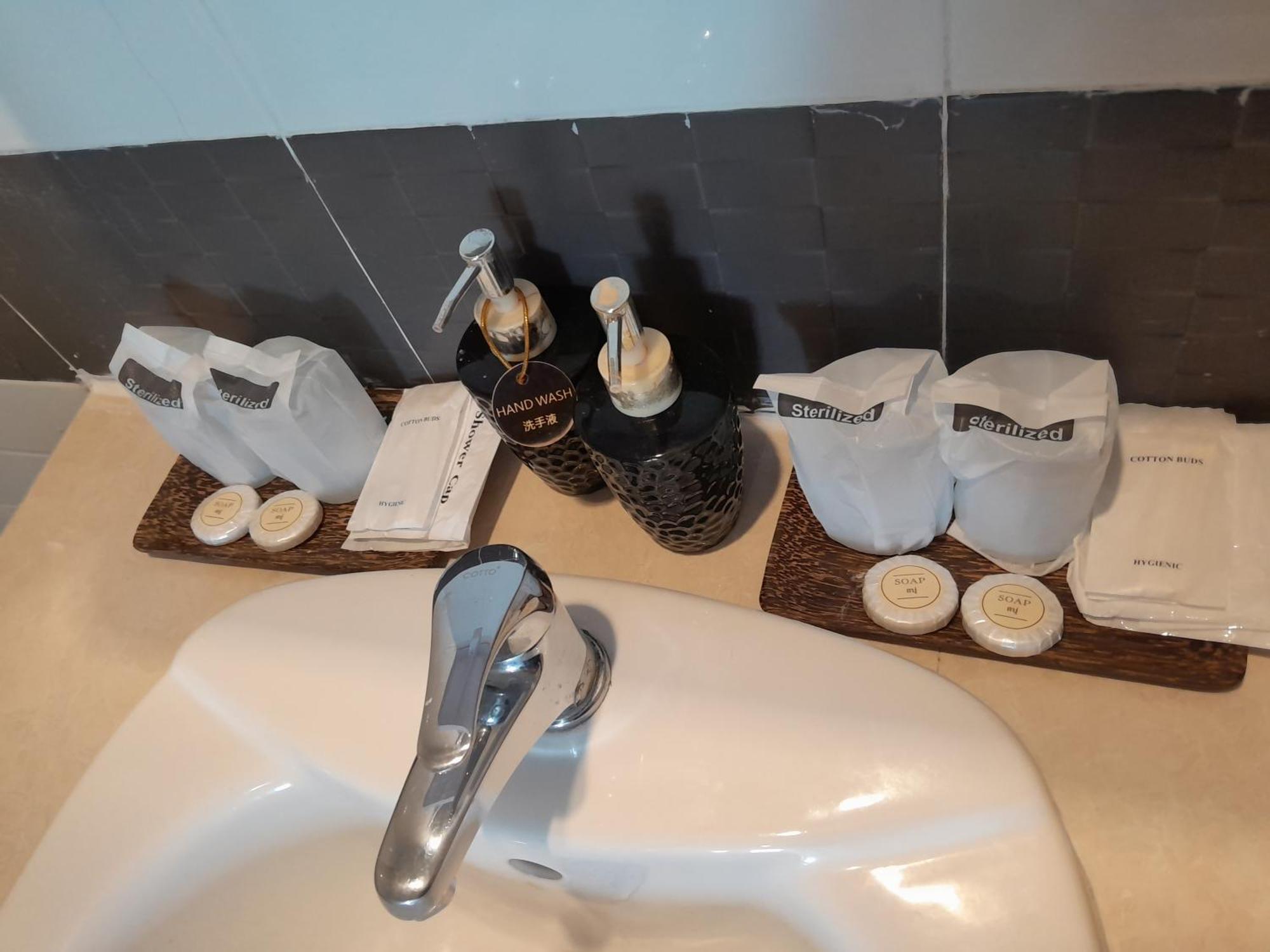 Sereneburi Hotel