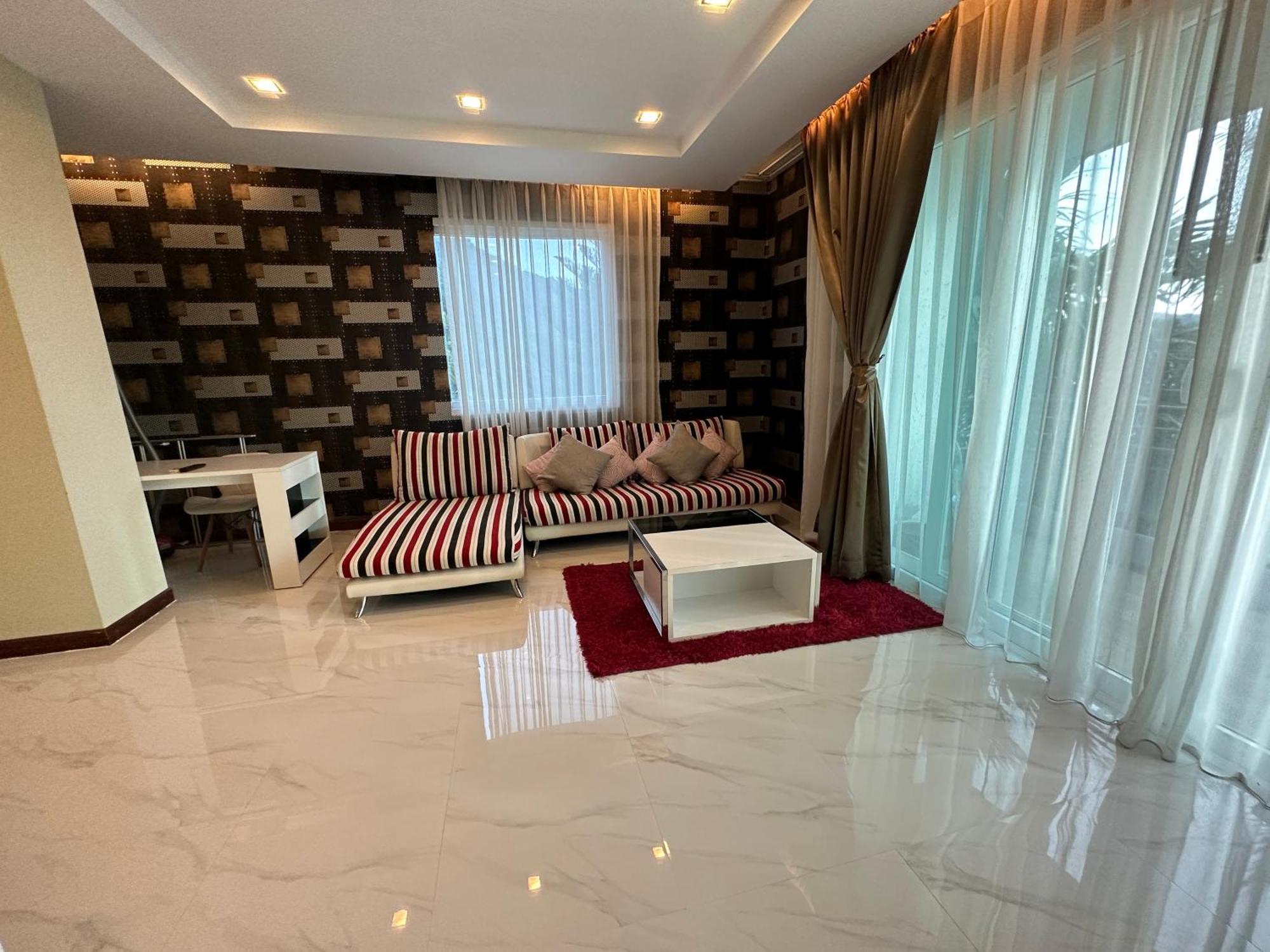 Phuket Condominuiem Apartment *