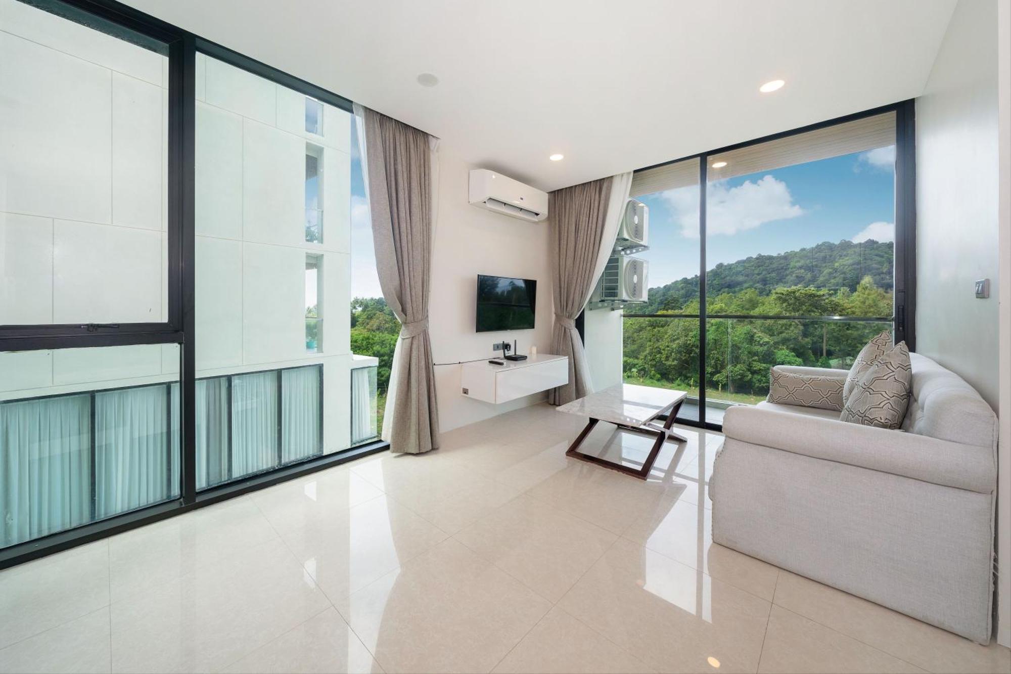 1br Condo, Hill View Viva C301, Freedom Pangsapuri *