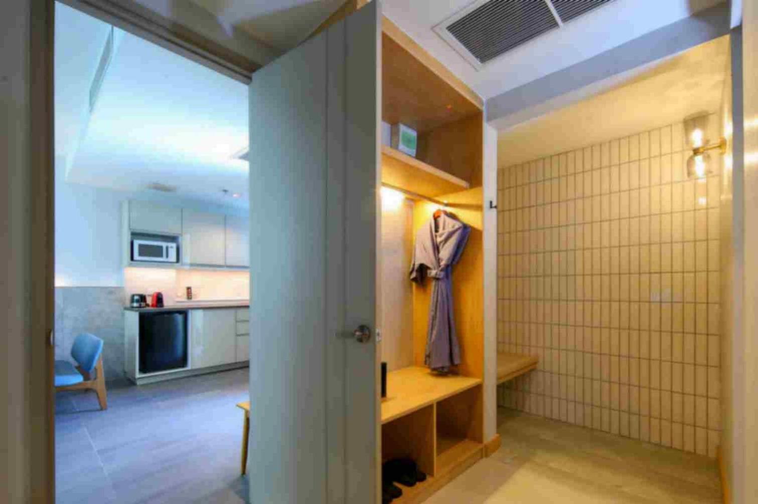 Hotel Craft & Villas, Town
