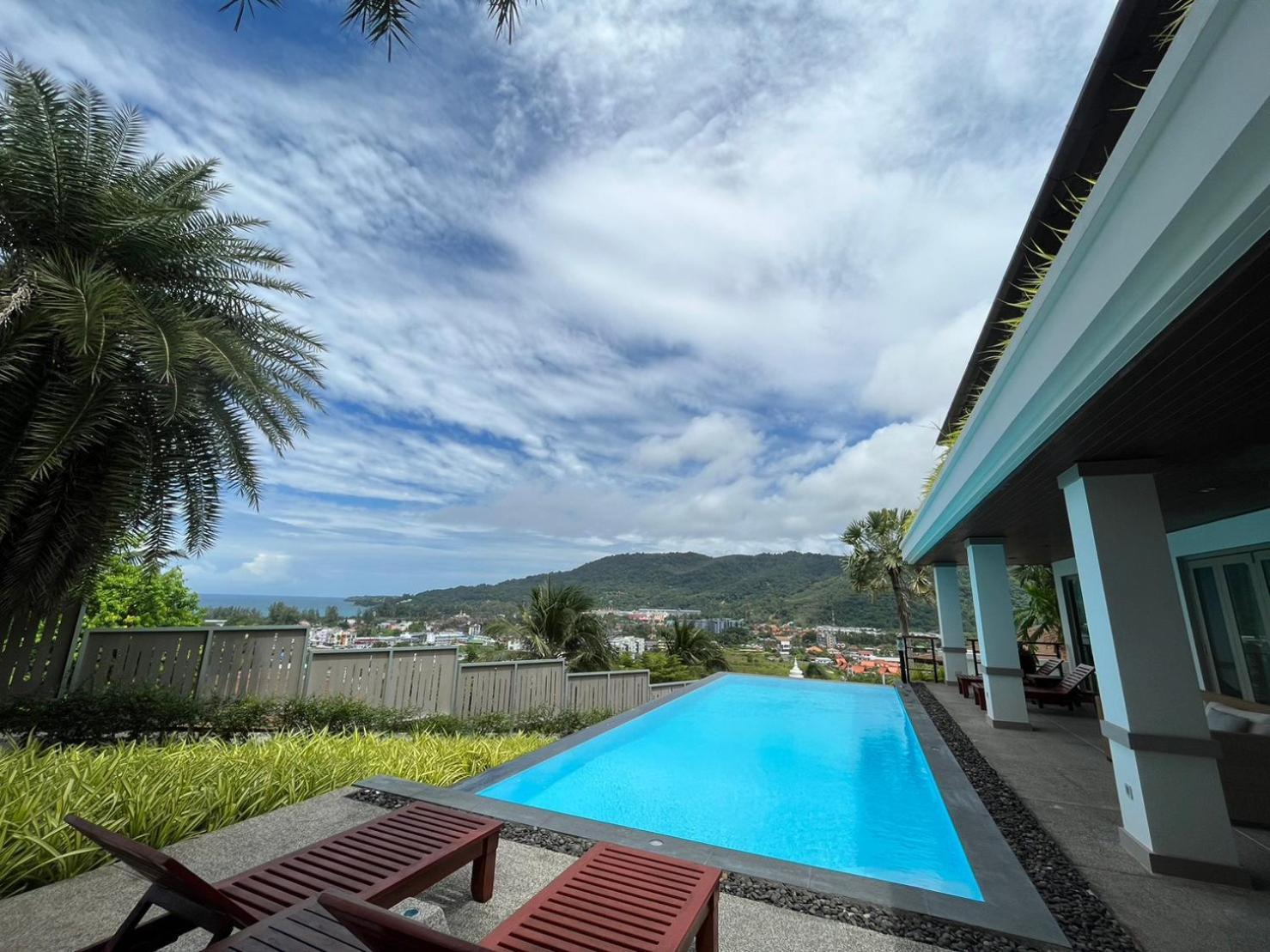 Tantawan - Private Pool Resort 5*