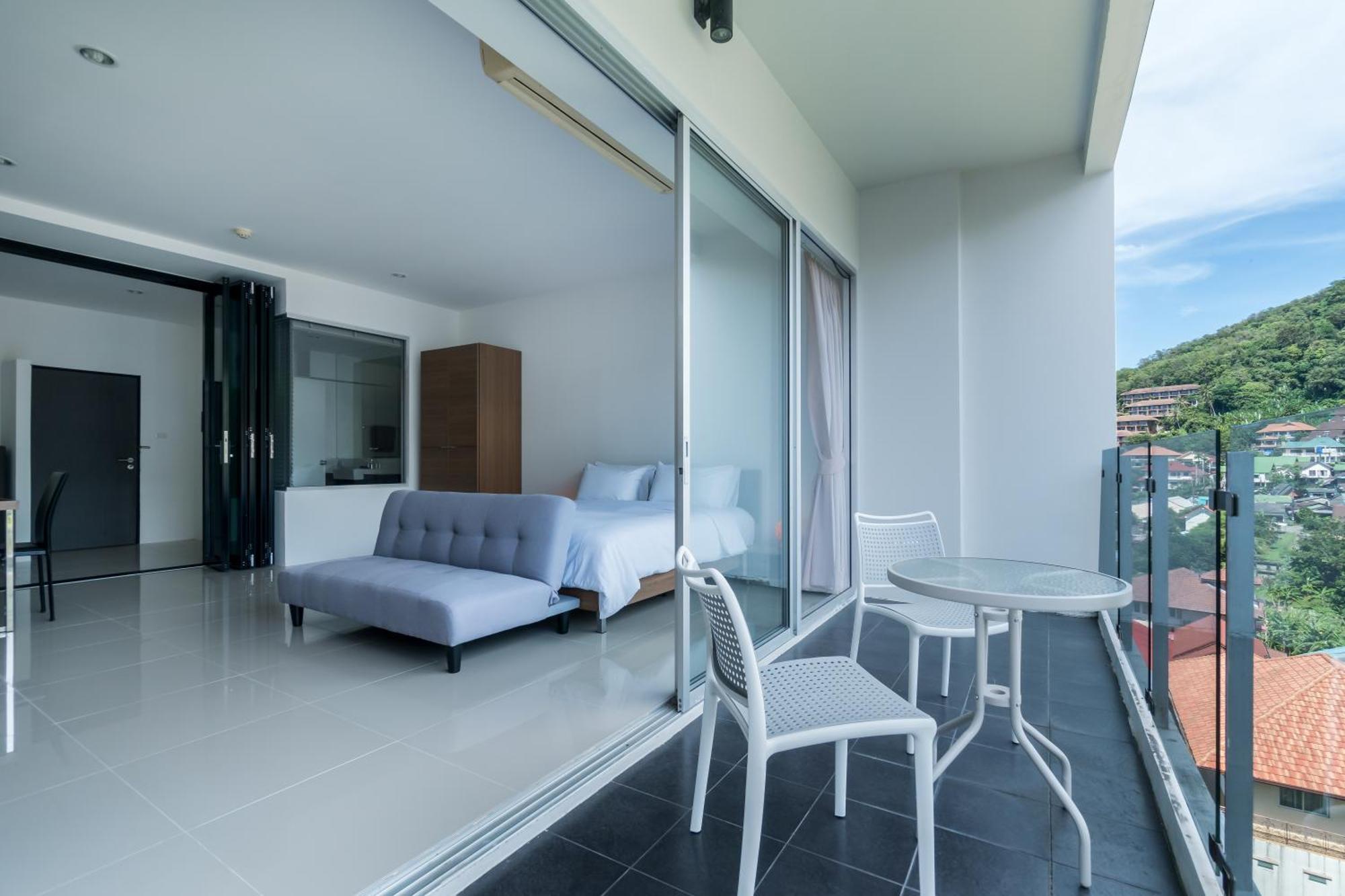 Chic By Redfox Hospitality *