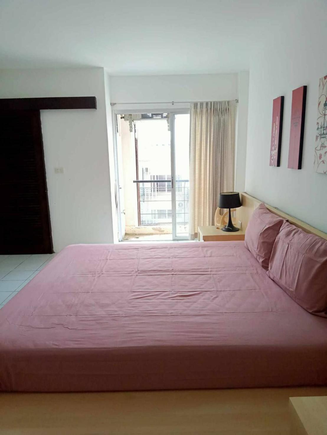 Urban Hotel
