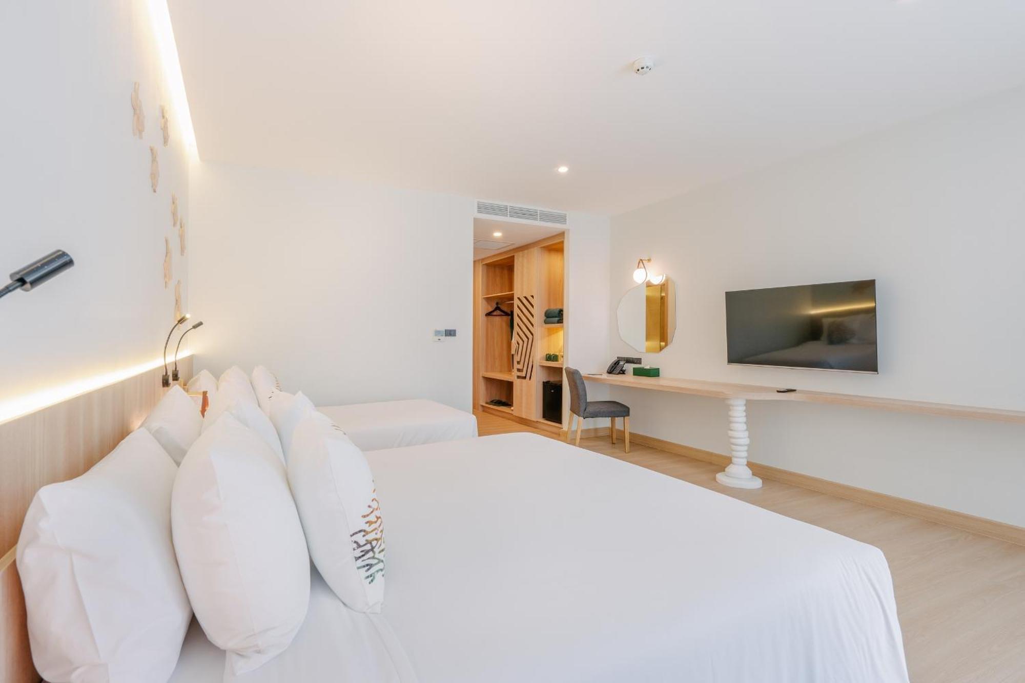Hotel Phuket Emerald