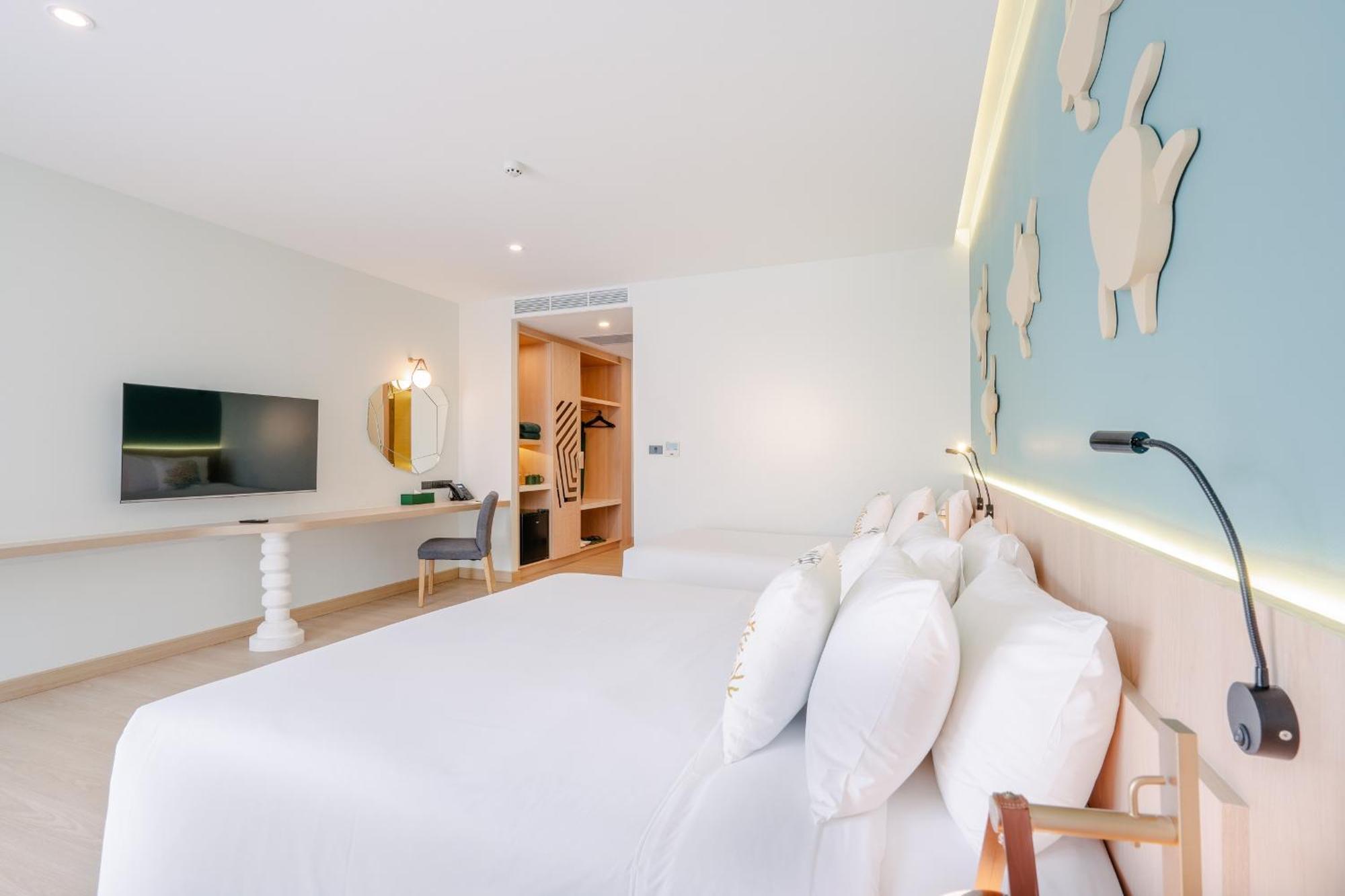 Phuket Emerald