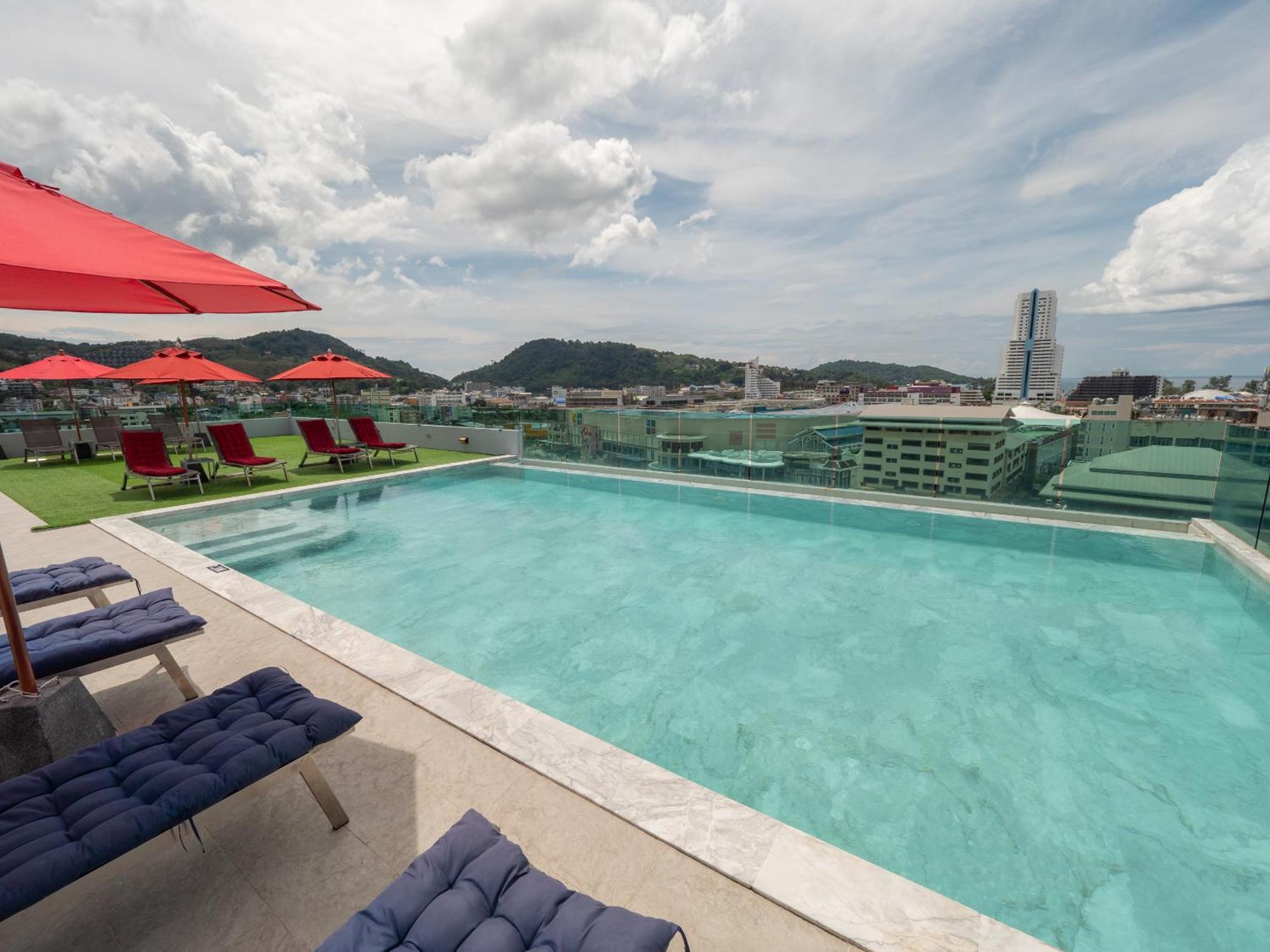 Hotel At - Sha Certified Patong