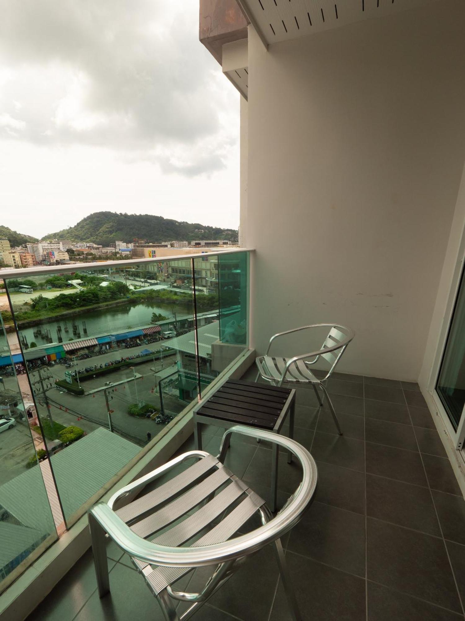 Hotel At - Sha Certified 4*