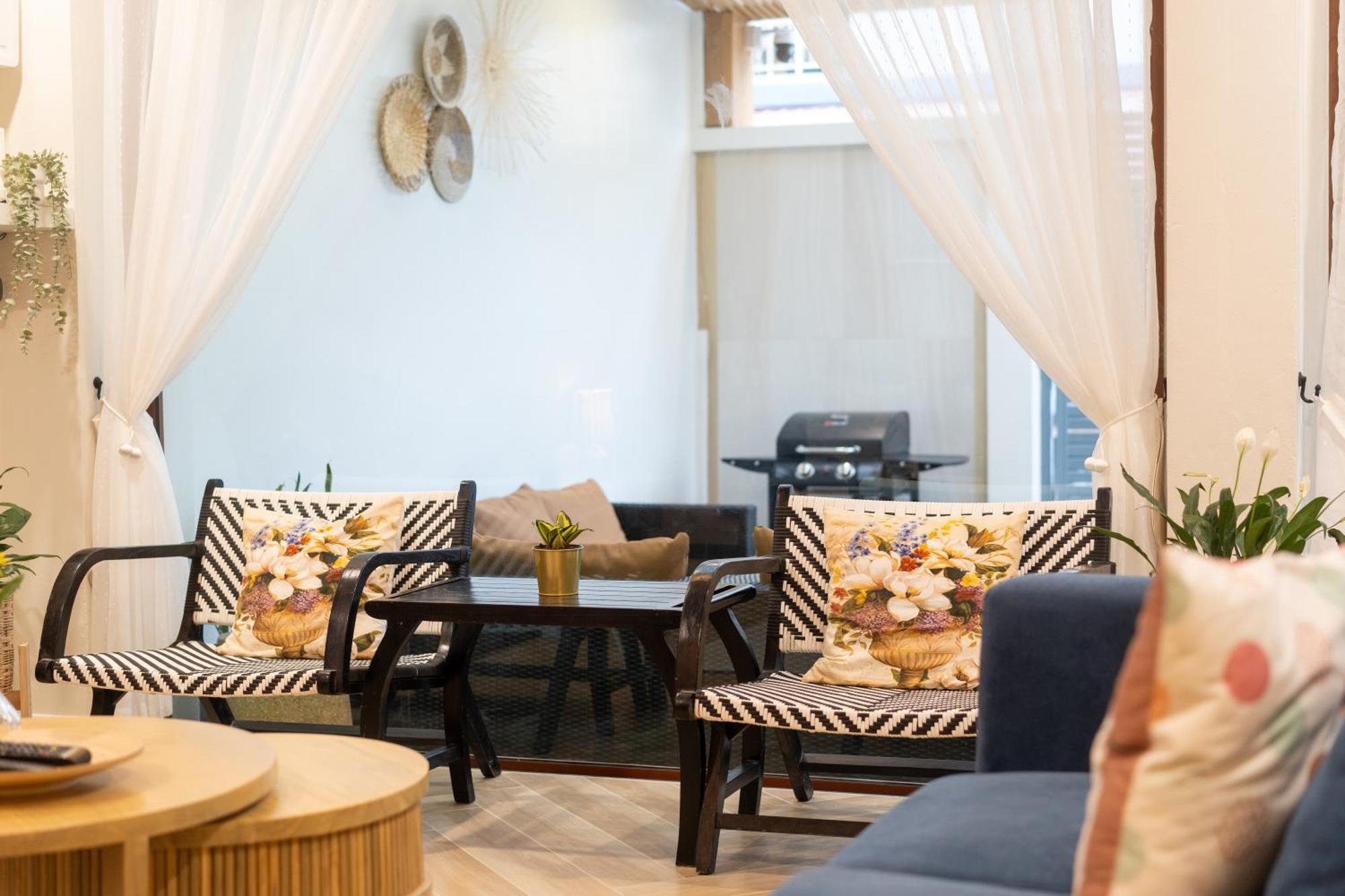 Prime Patong-5br-6br Pool Photo Before Book Patong