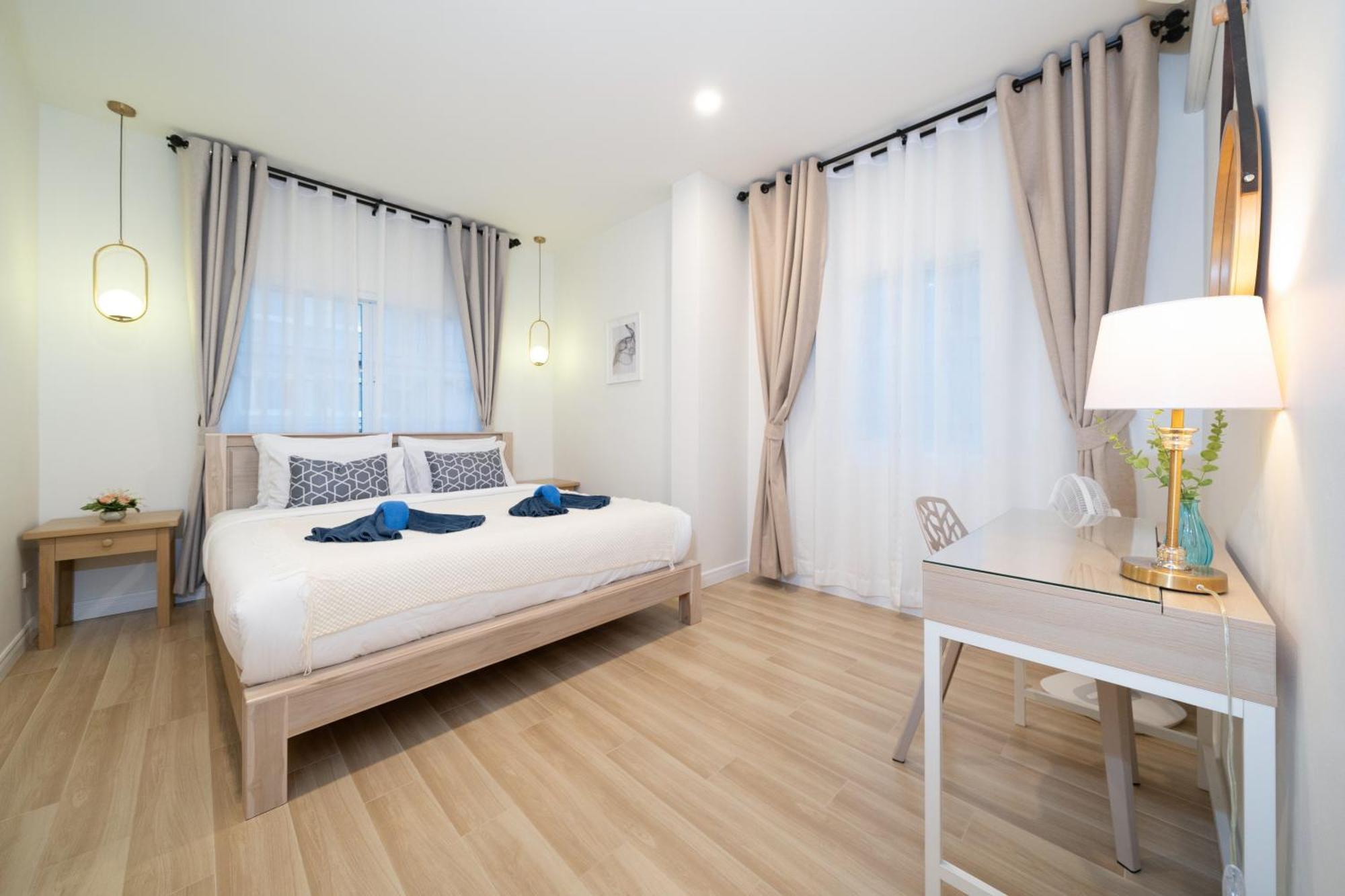 Prime Patong-5br-6br Pool Photo Before Book * Patong
