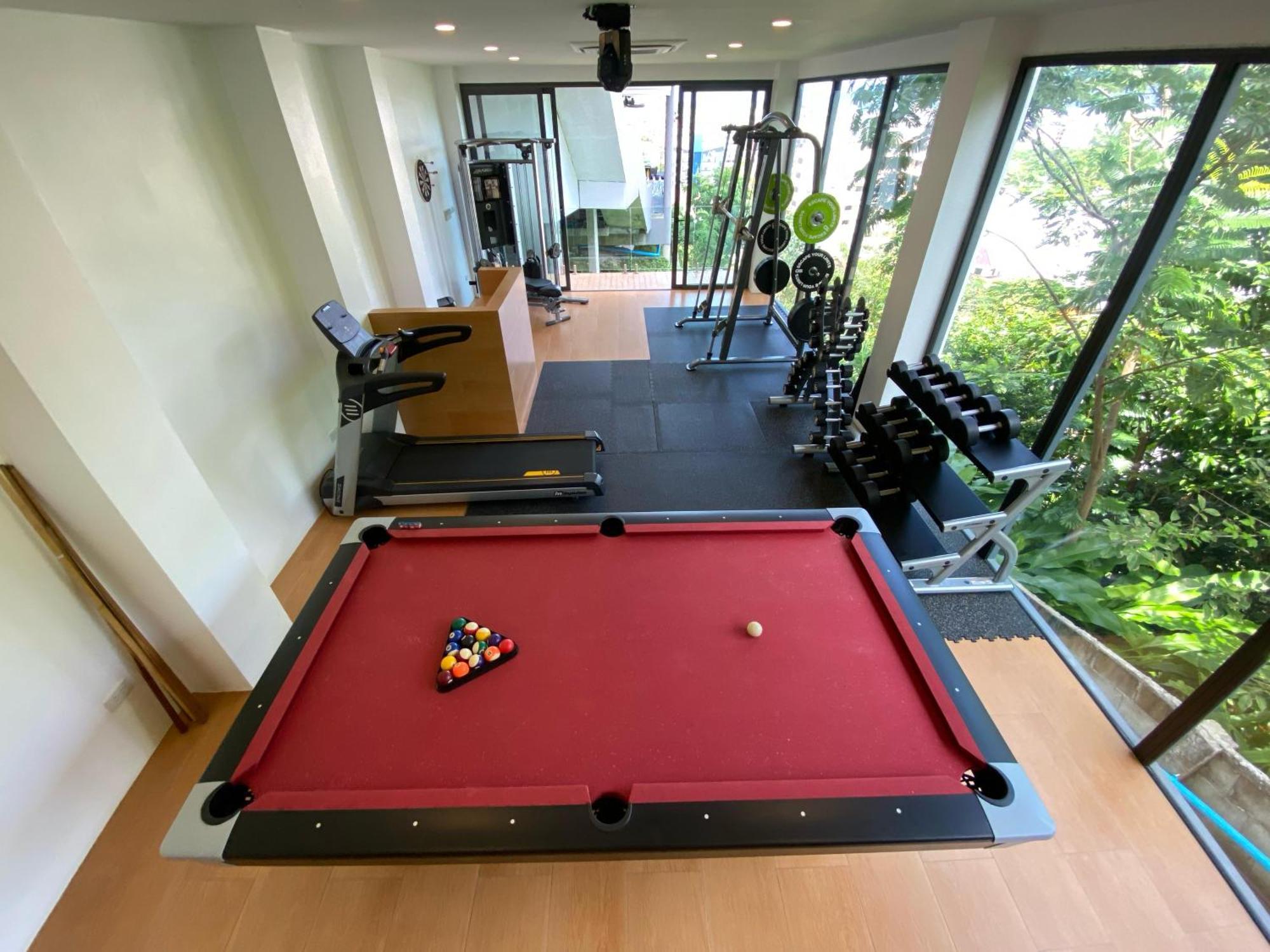 Three monkeys villas Hotel 5*