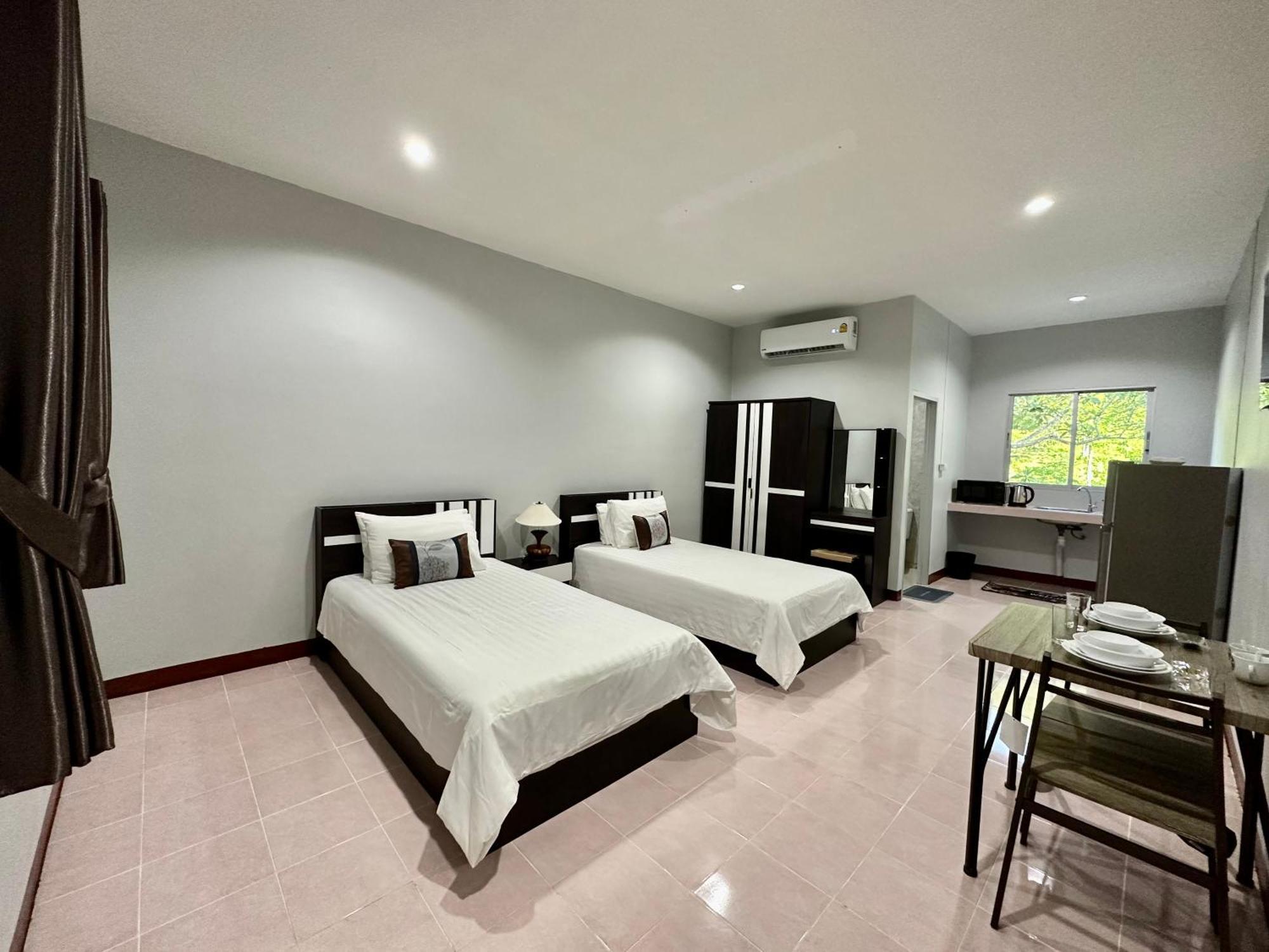 The Cheetar Apartment Patong