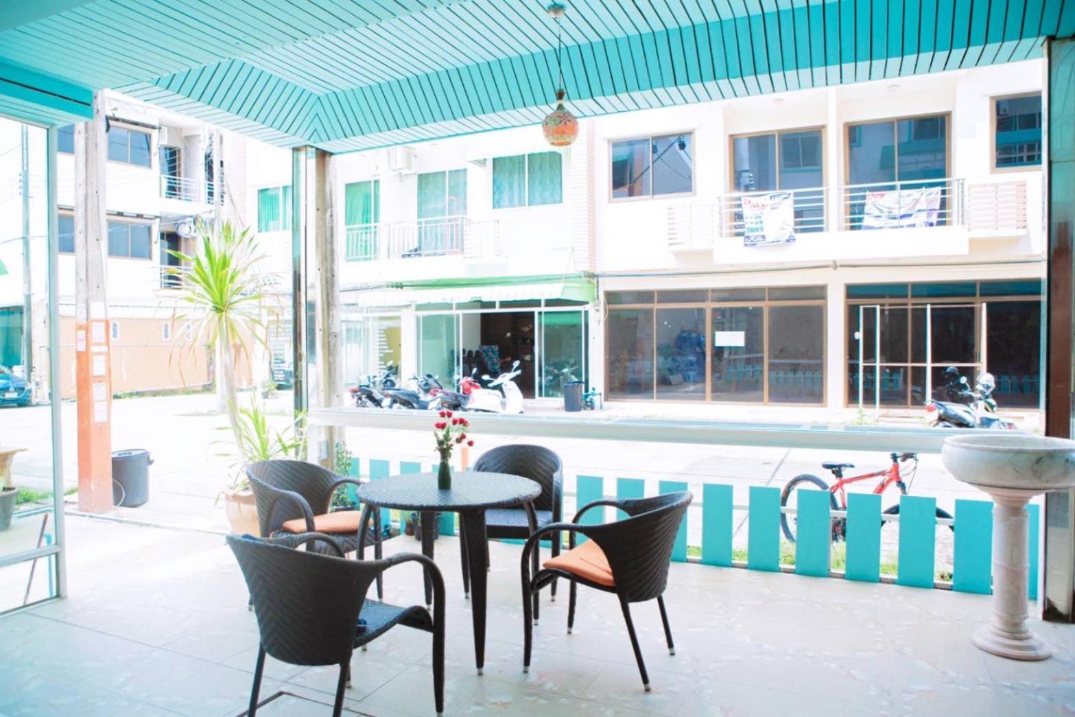 Abby's House Hotel 3*