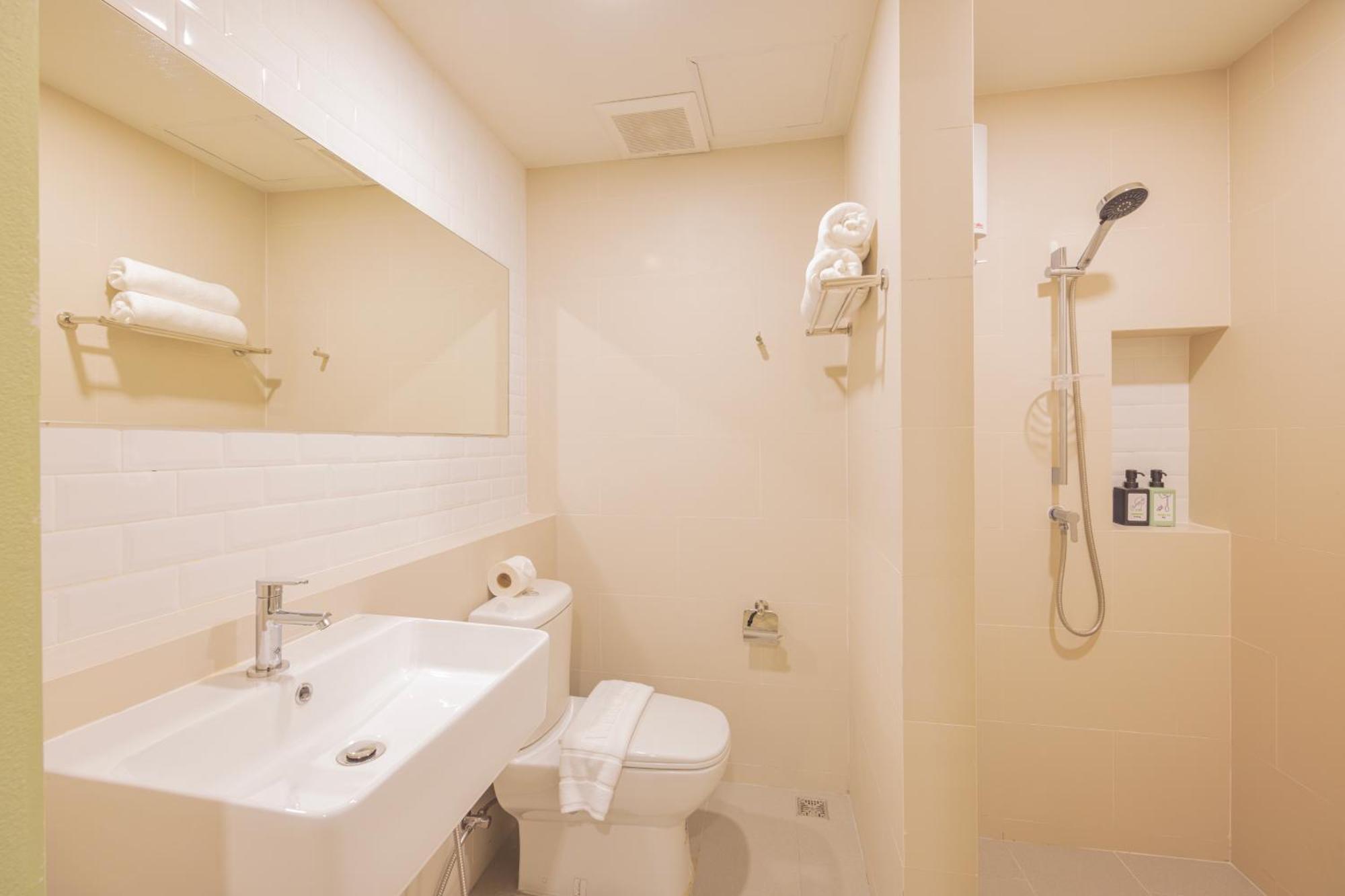 Chamemon Bed Town Hotel 3*