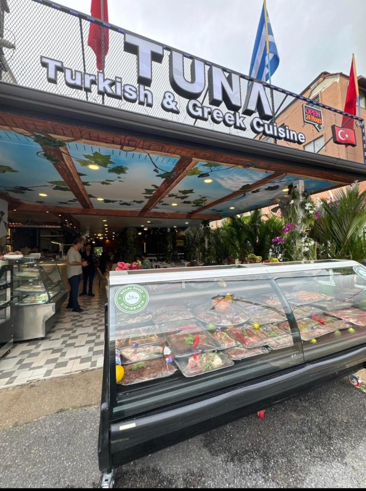 Gp House Phuket Hotel