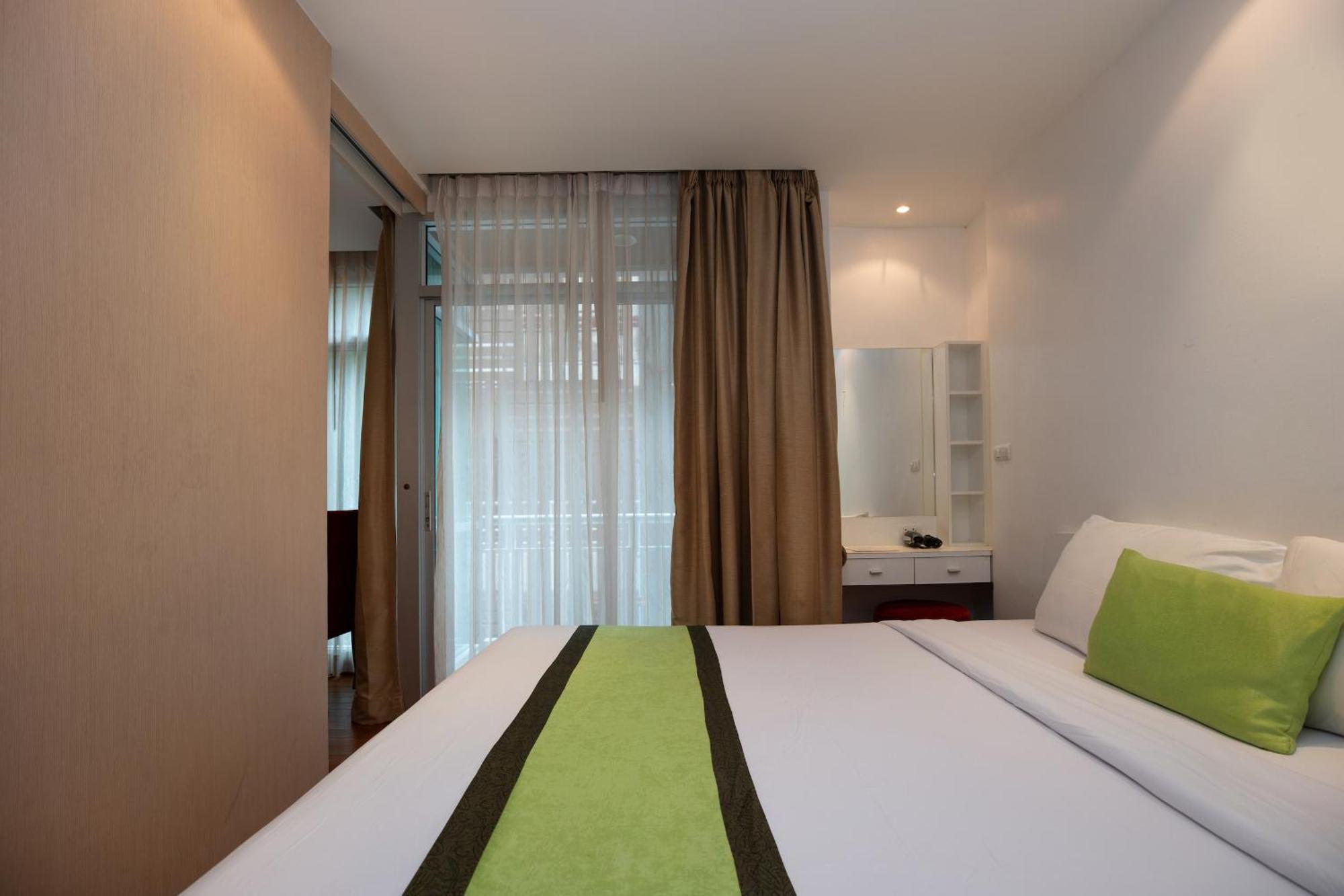 Icheck Residences Aparthotel