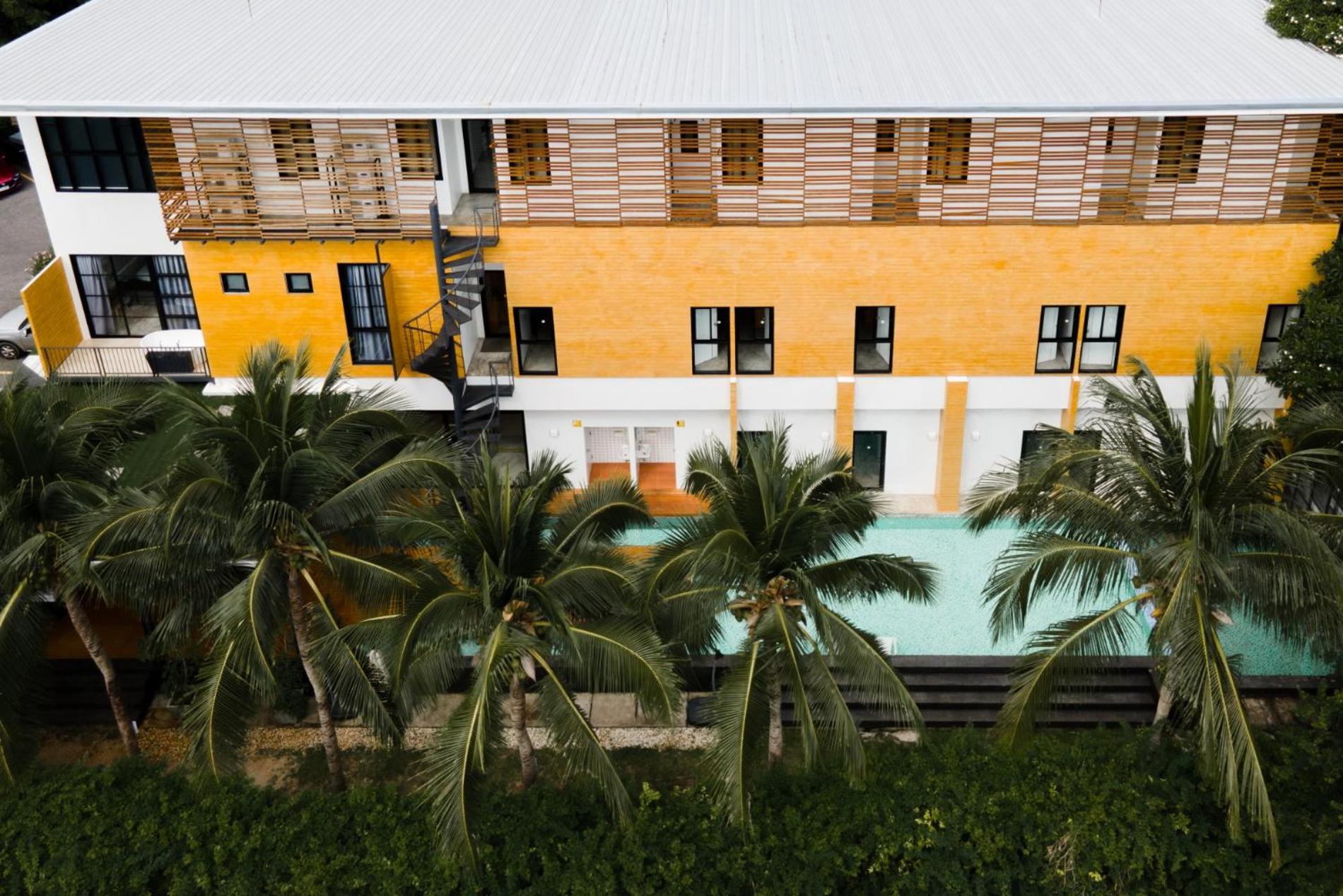 Book A Bed Poshtel - Sha Hostel