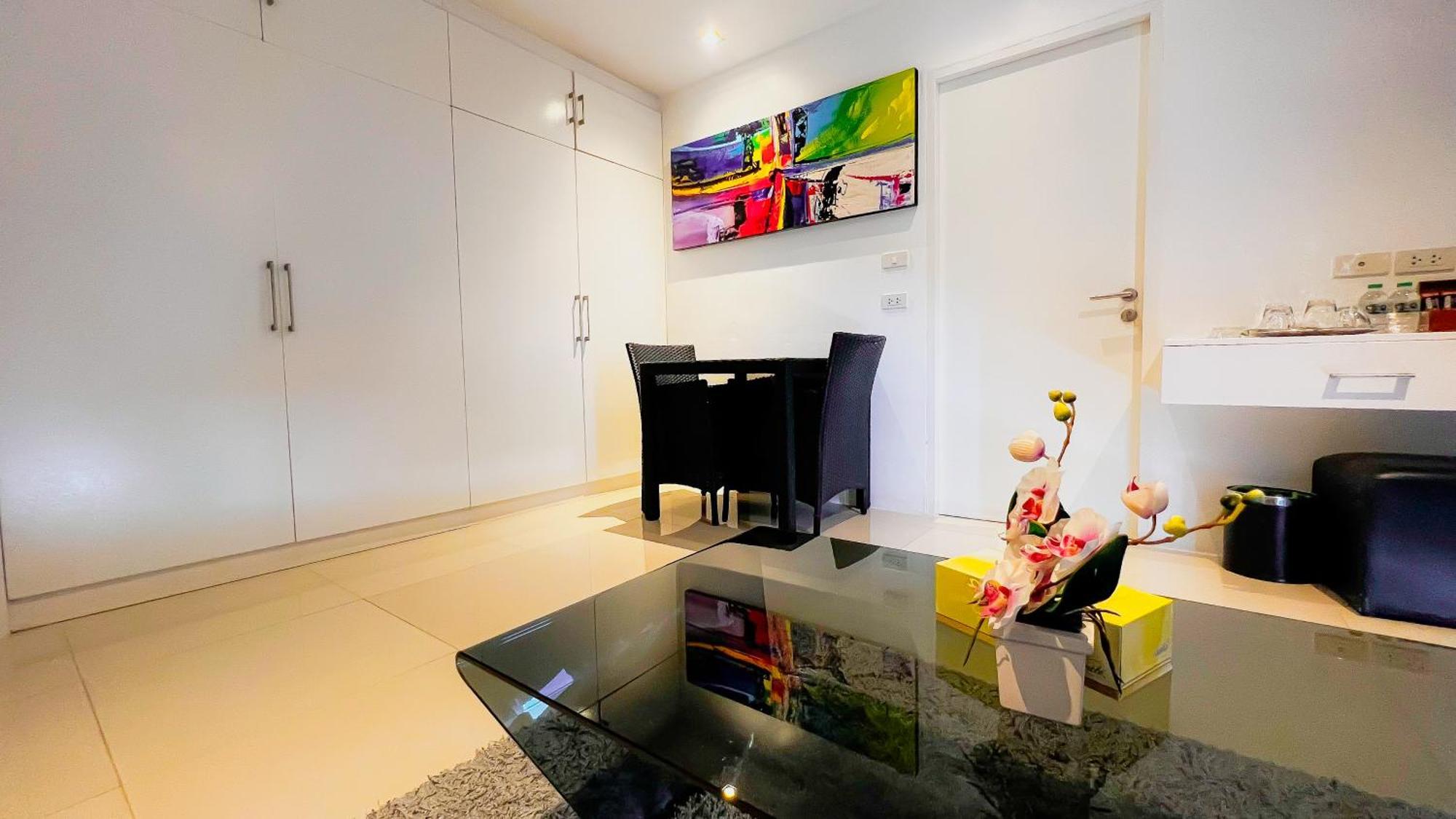 Grand Sunset Phuket 4*