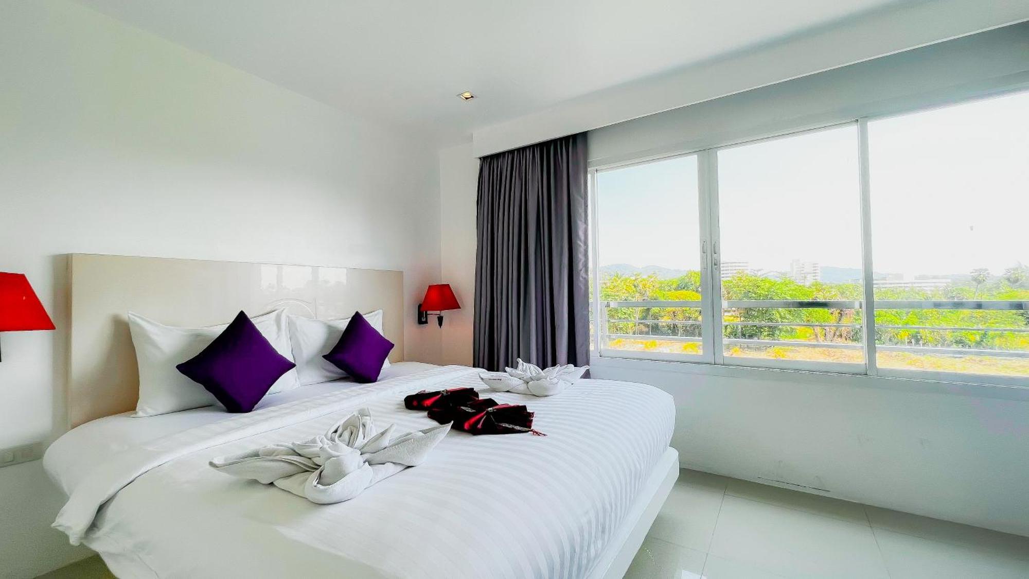 Grand Sunset Phuket 4* Karon