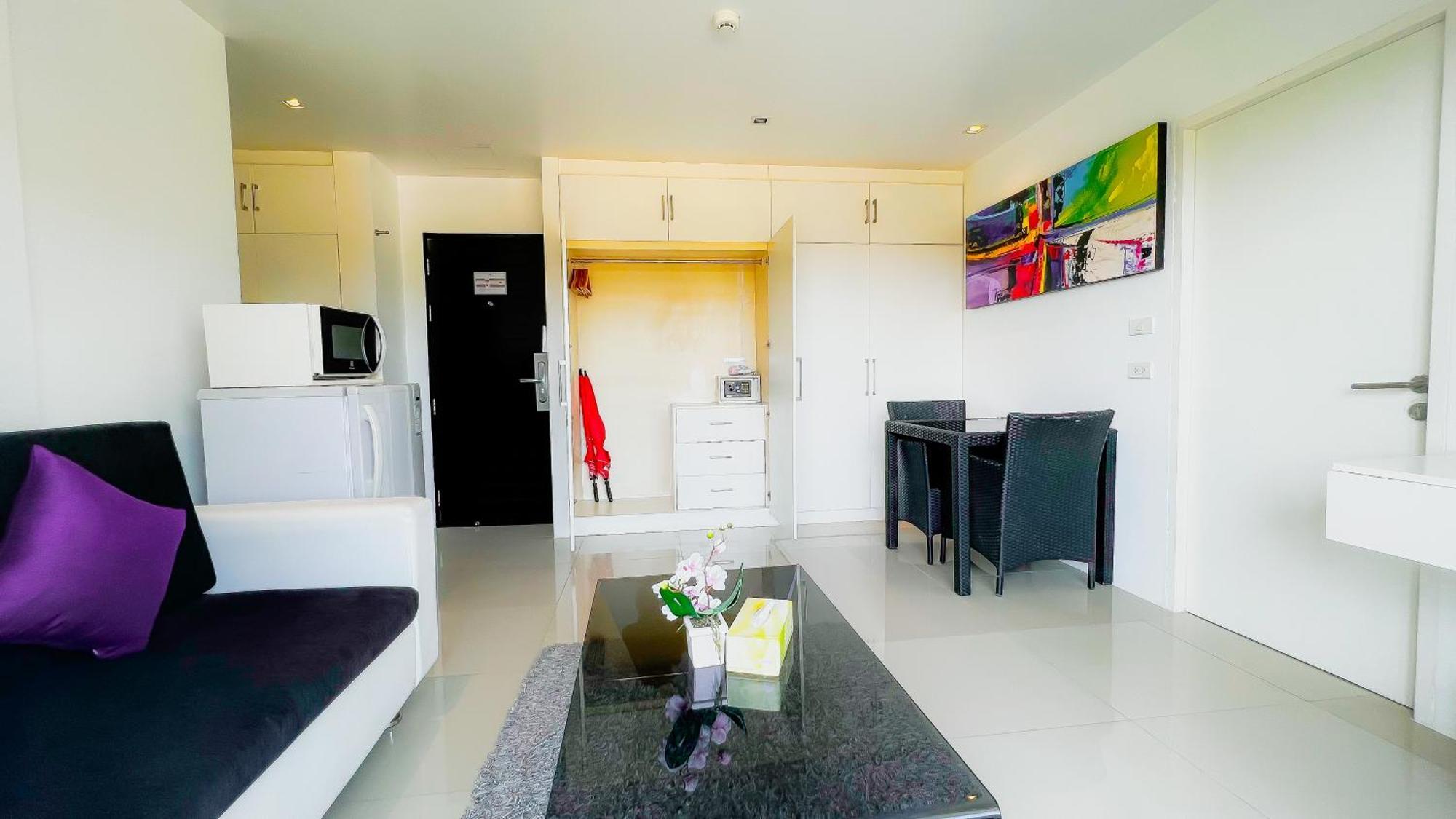 Hotel Grand Sunset Phuket