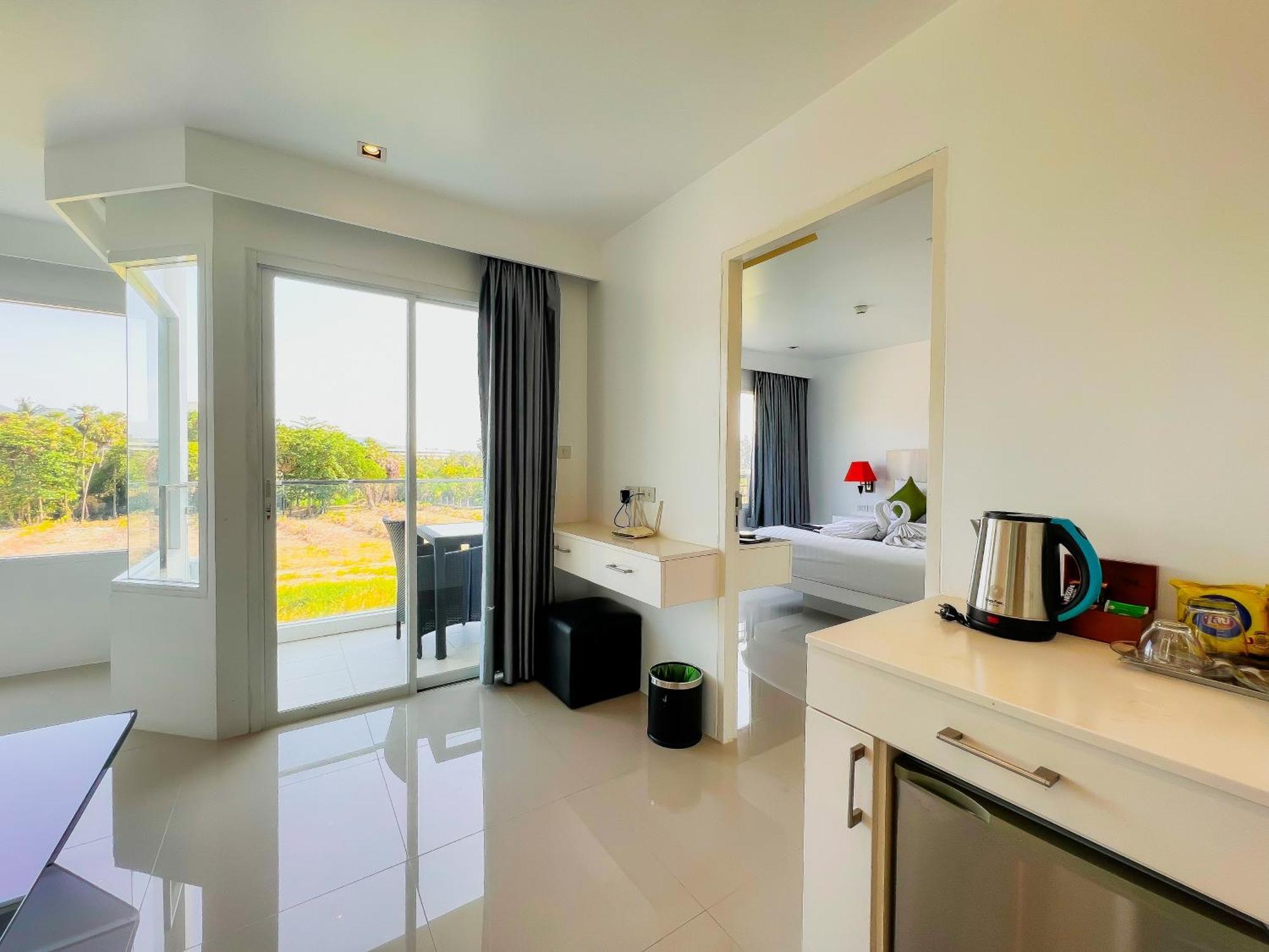 Grand Sunset Phuket 4* Karon