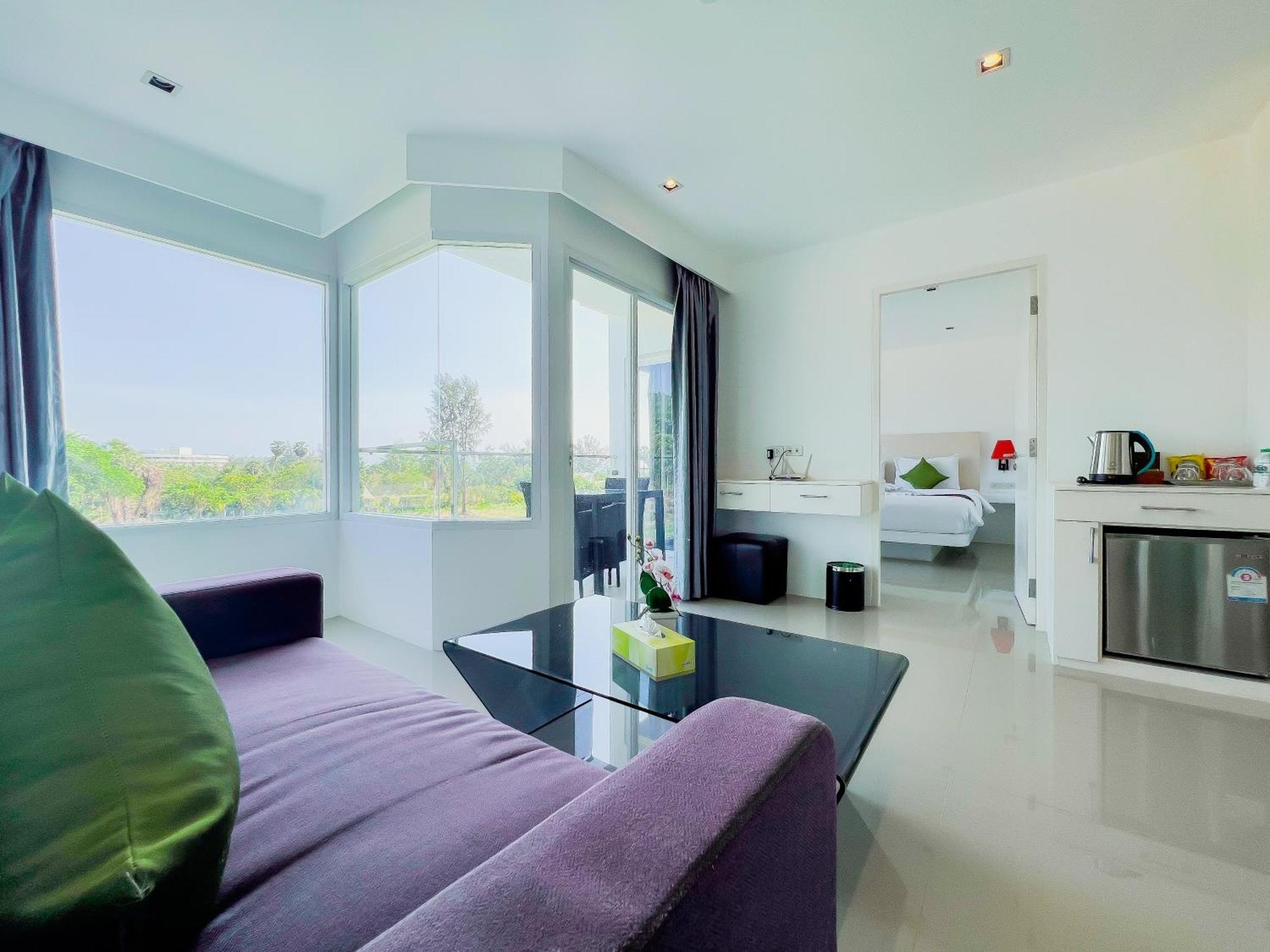 Grand Sunset Phuket Hotel Karon