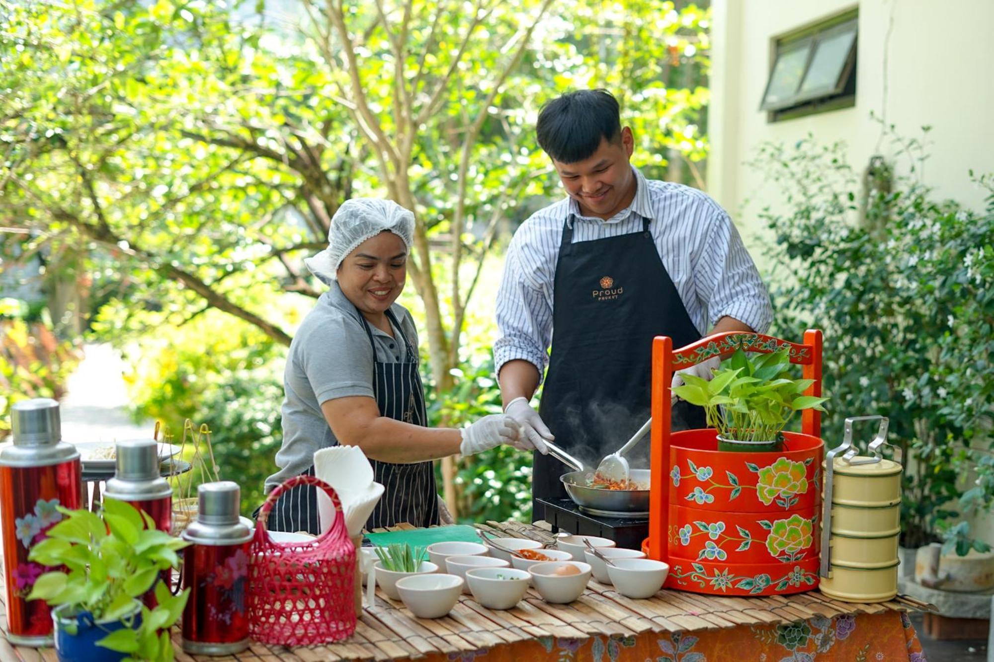 Hotel Proud Phuket, Naiyang Phuket