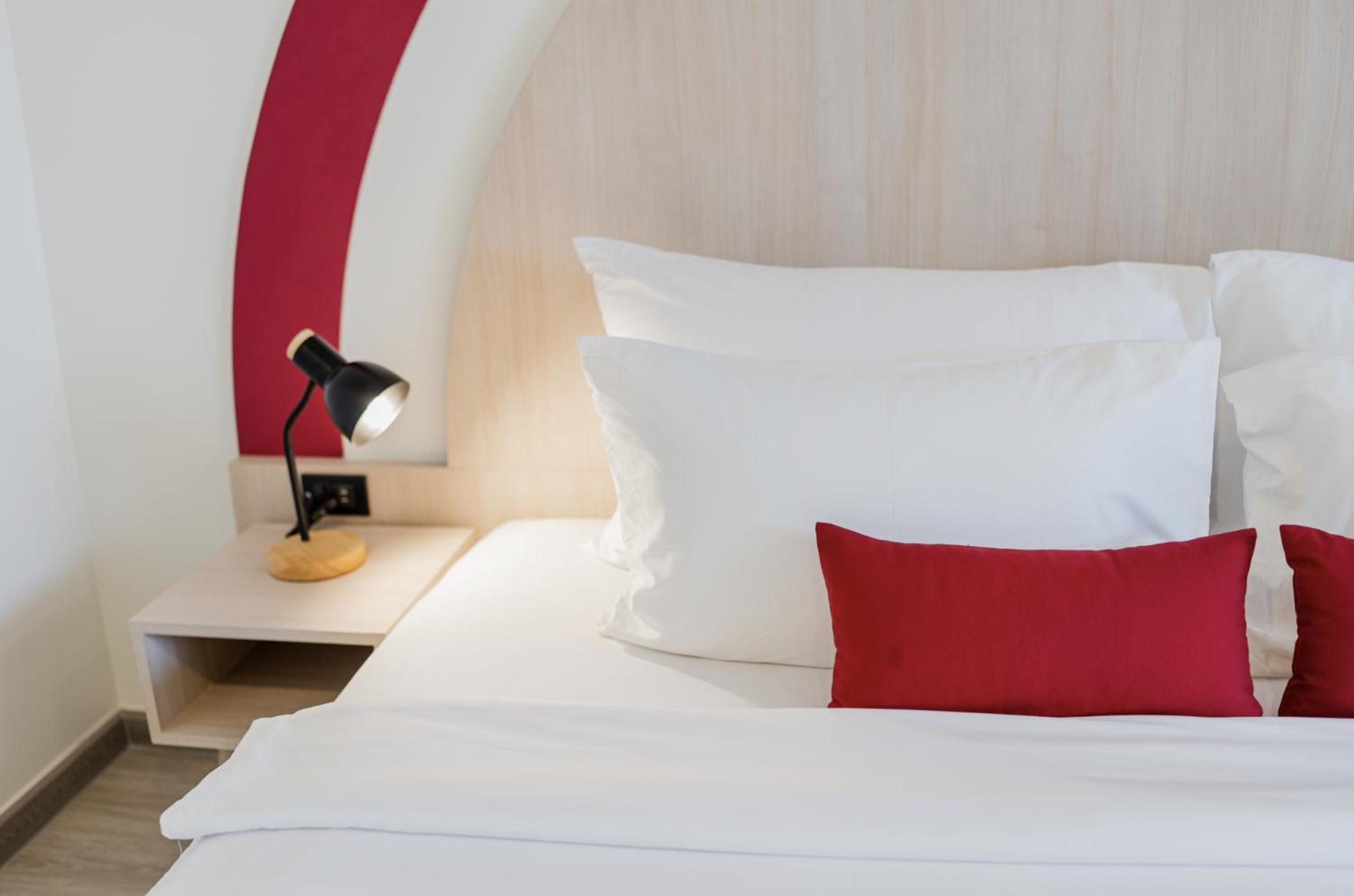 Midtown Ratsada 4*