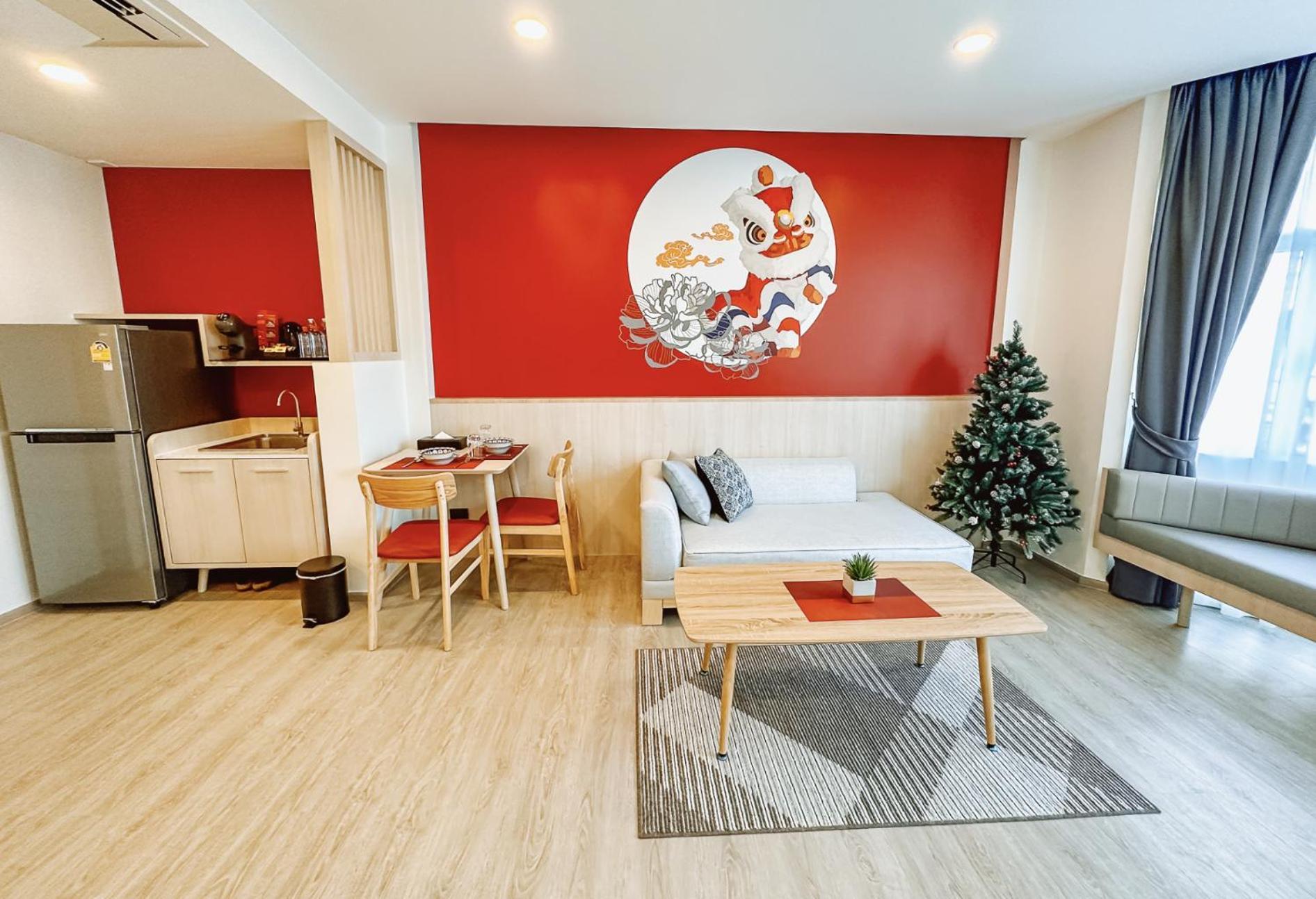 Midtown Ratsada 4*