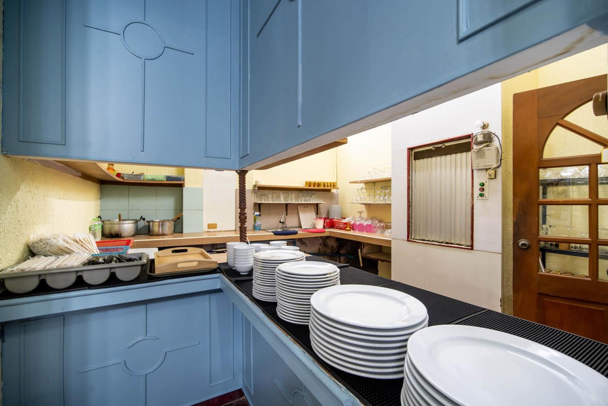 Aparthotel Zj House