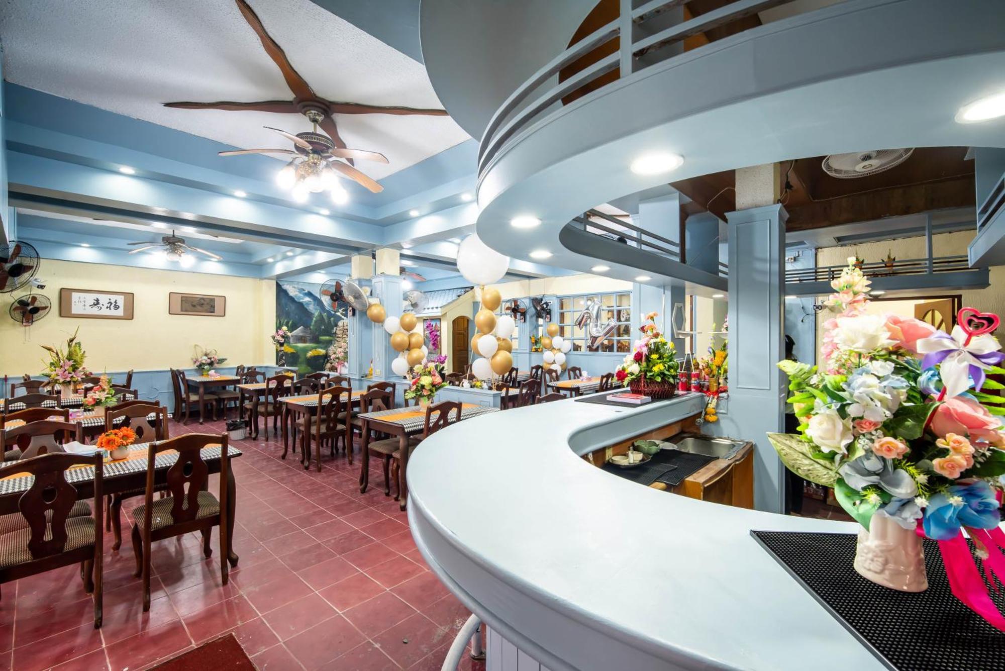 Zj House Aparthotel *