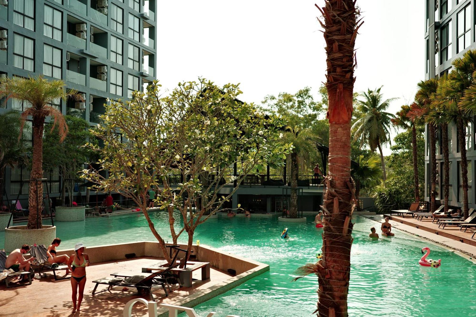 Apartment Sabay In The Citygate Kamala