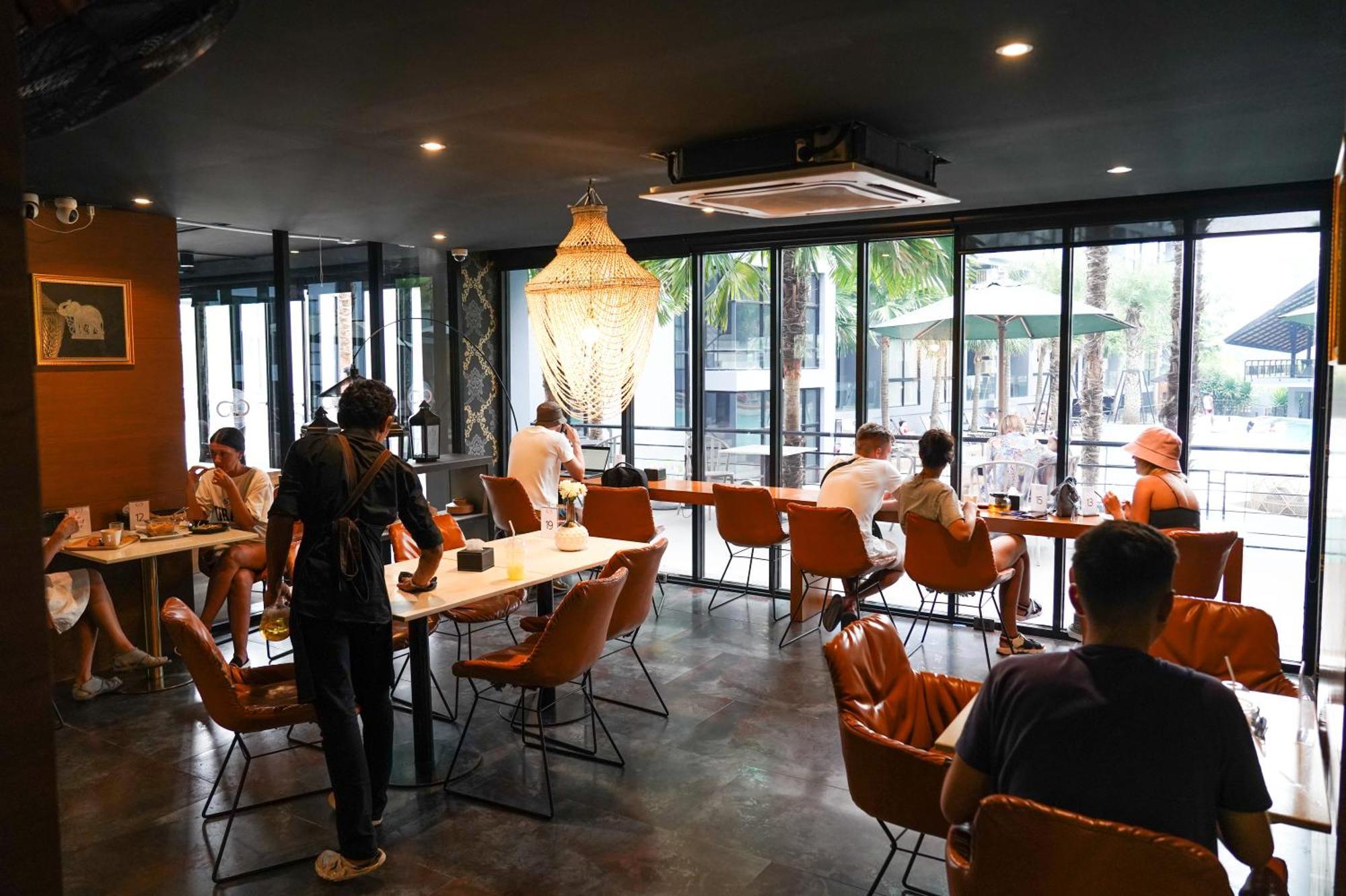 Apartment Sabay With Jungle View & Private Wi-fi In The Citygate Kamala Phuket