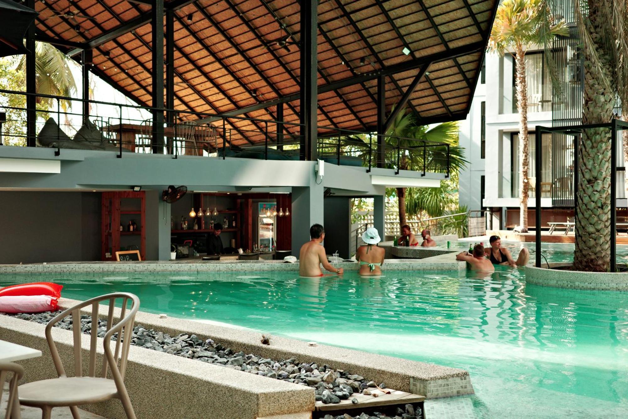 Apartment Sabay With Jungle View & Private Wi-fi In The Citygate Kamala *