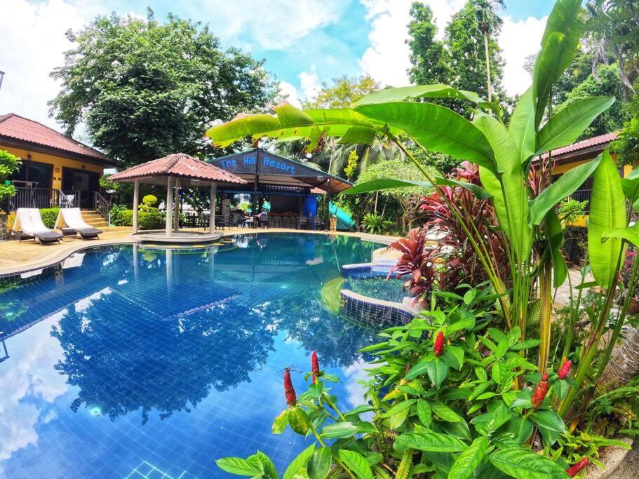 Homestay Beautiful Pool House