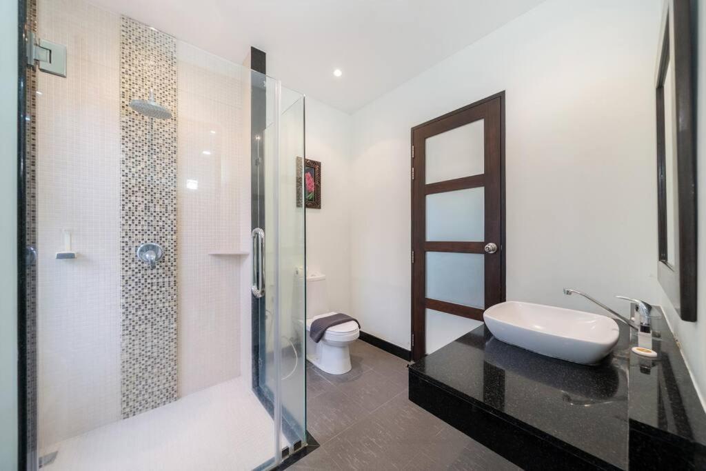3 Bedrooms Private With Garden Rawai Villa