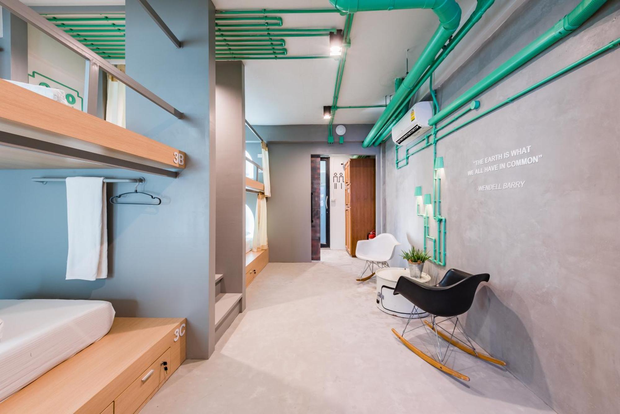 Eco Hostel *
