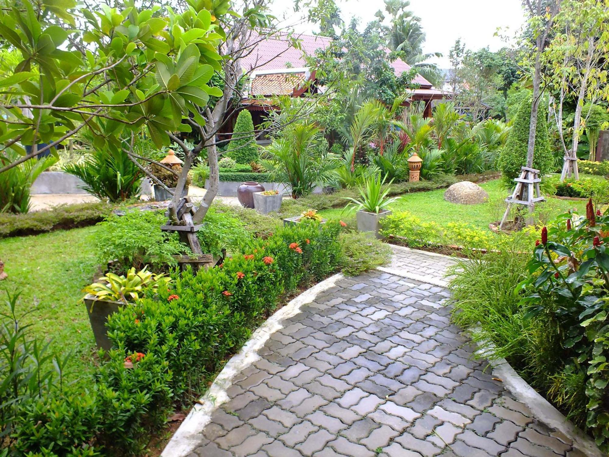 Baan Vanida Garden