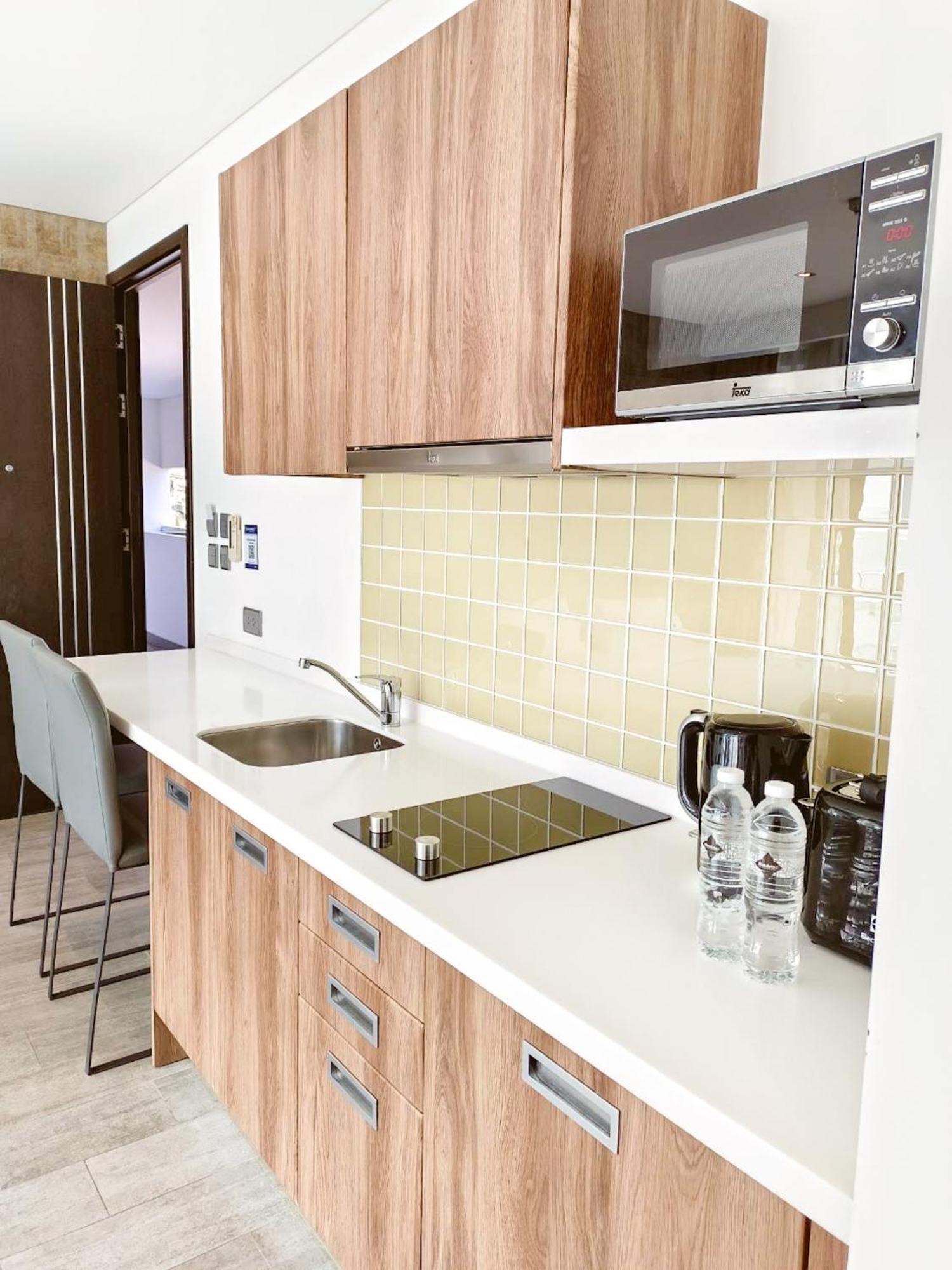 Tempat peranginan Lets Phuket Twin Sands & *