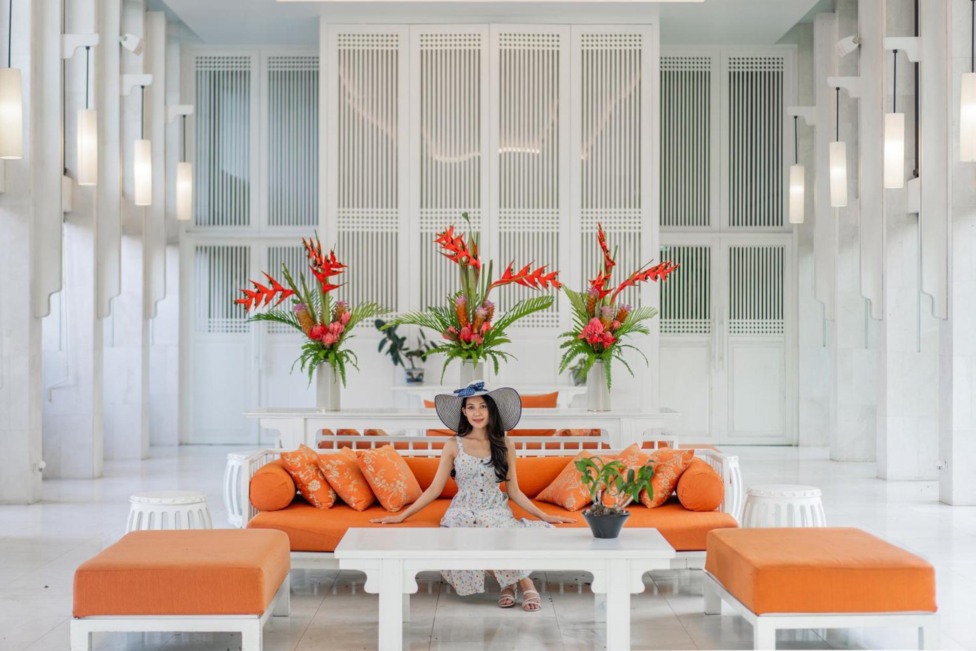 Proud Phuket, Naiyang 4*