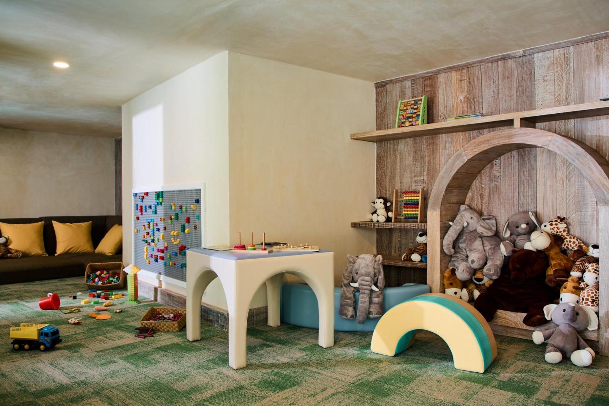 Dinso & Phuket, Vignette Collection By Ihg Hotel Patong