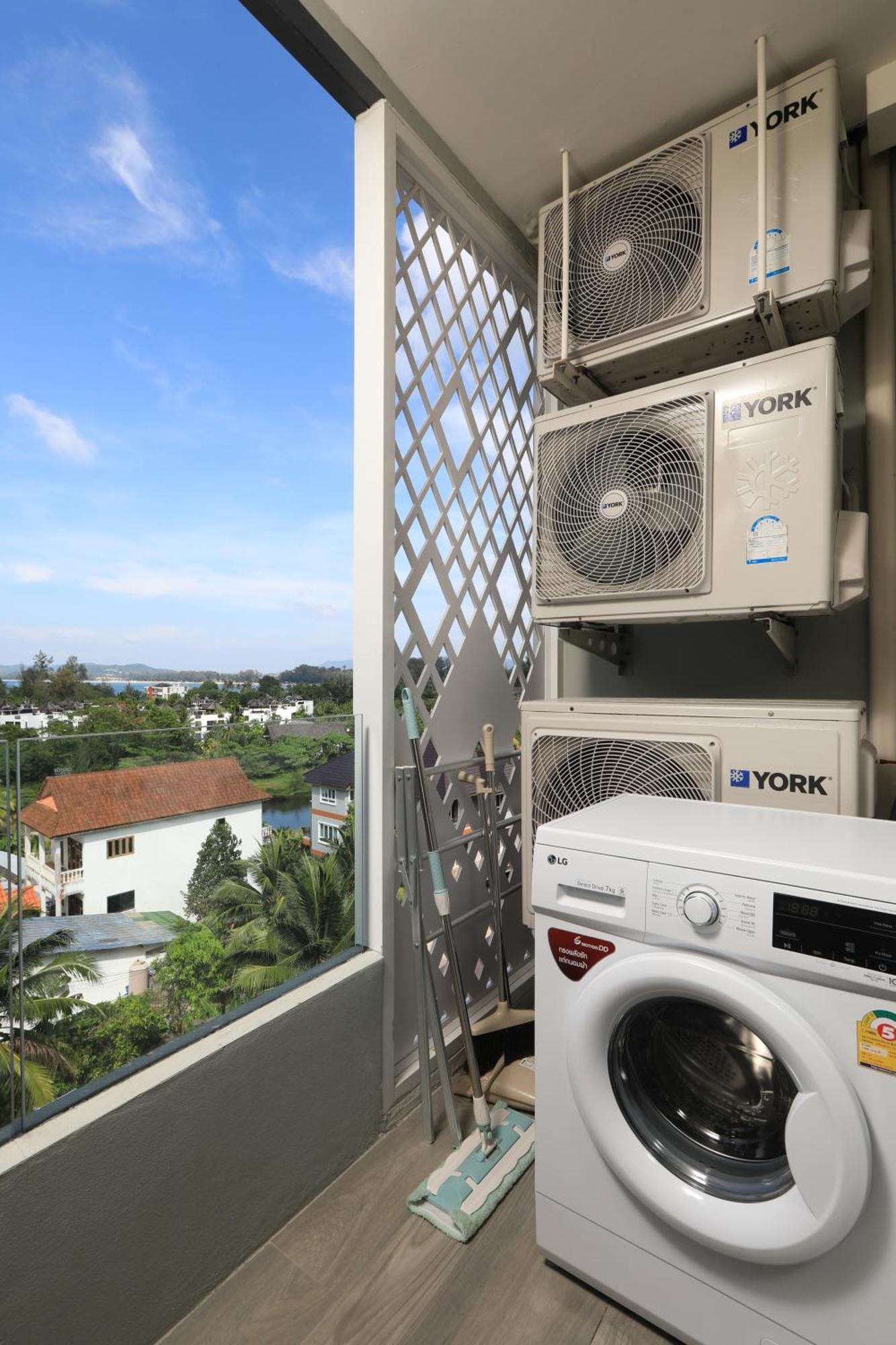 2bdr Seaview Surin By Capital Pro