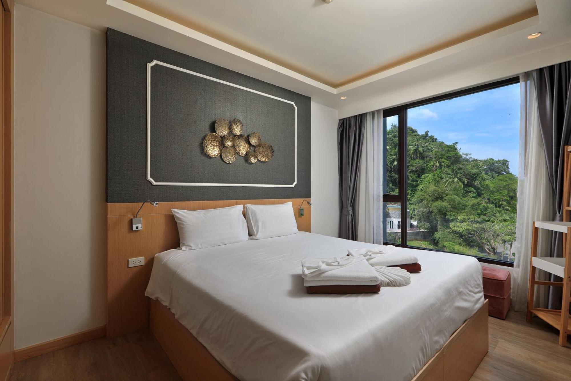 2bdr Seaview Surin By Capital Pro * Phuket