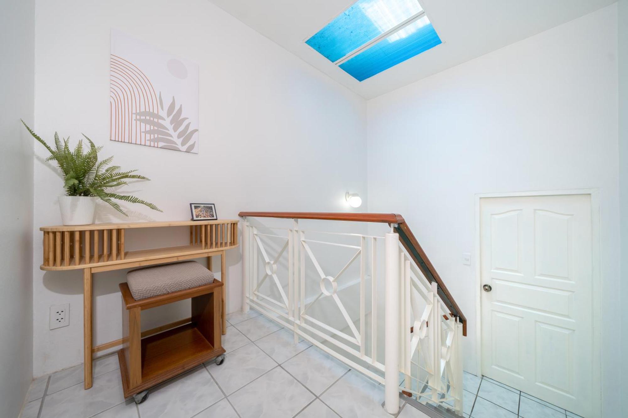 Vakantiehuis 5 Mins Walk Bangla,beach,3br *