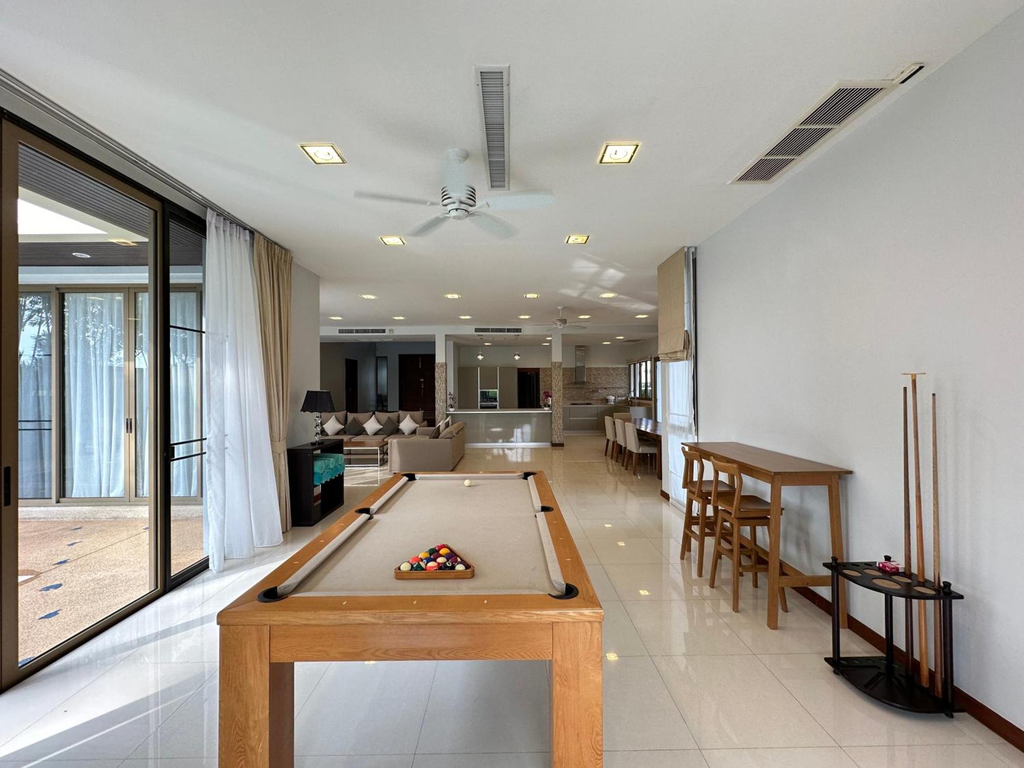Laguna Golf View Pool Villa *