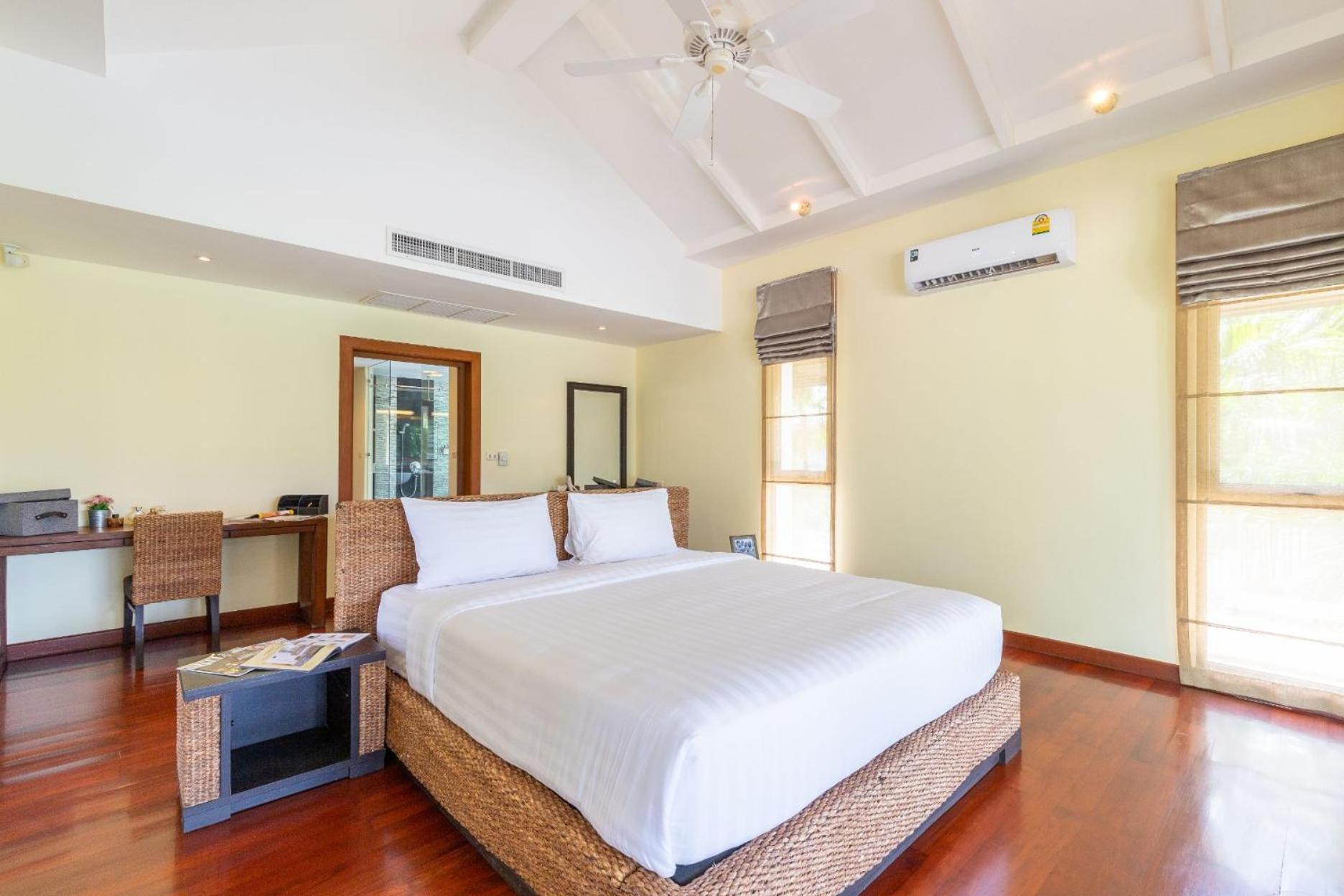 Laguna Golf View Pool Villa *