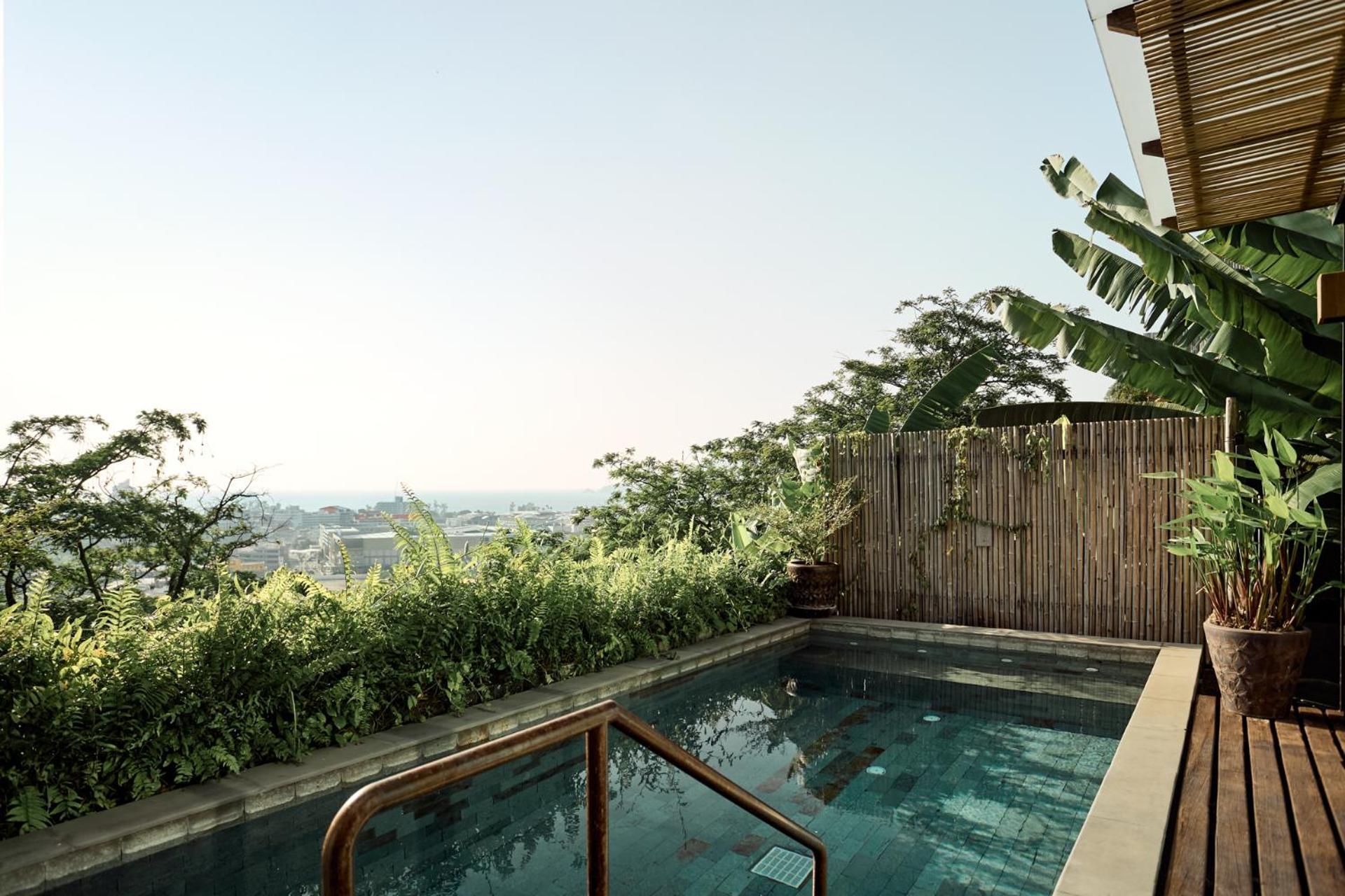 Hotel Dinso & Phuket, Vignette Collection By Ihg 5*
