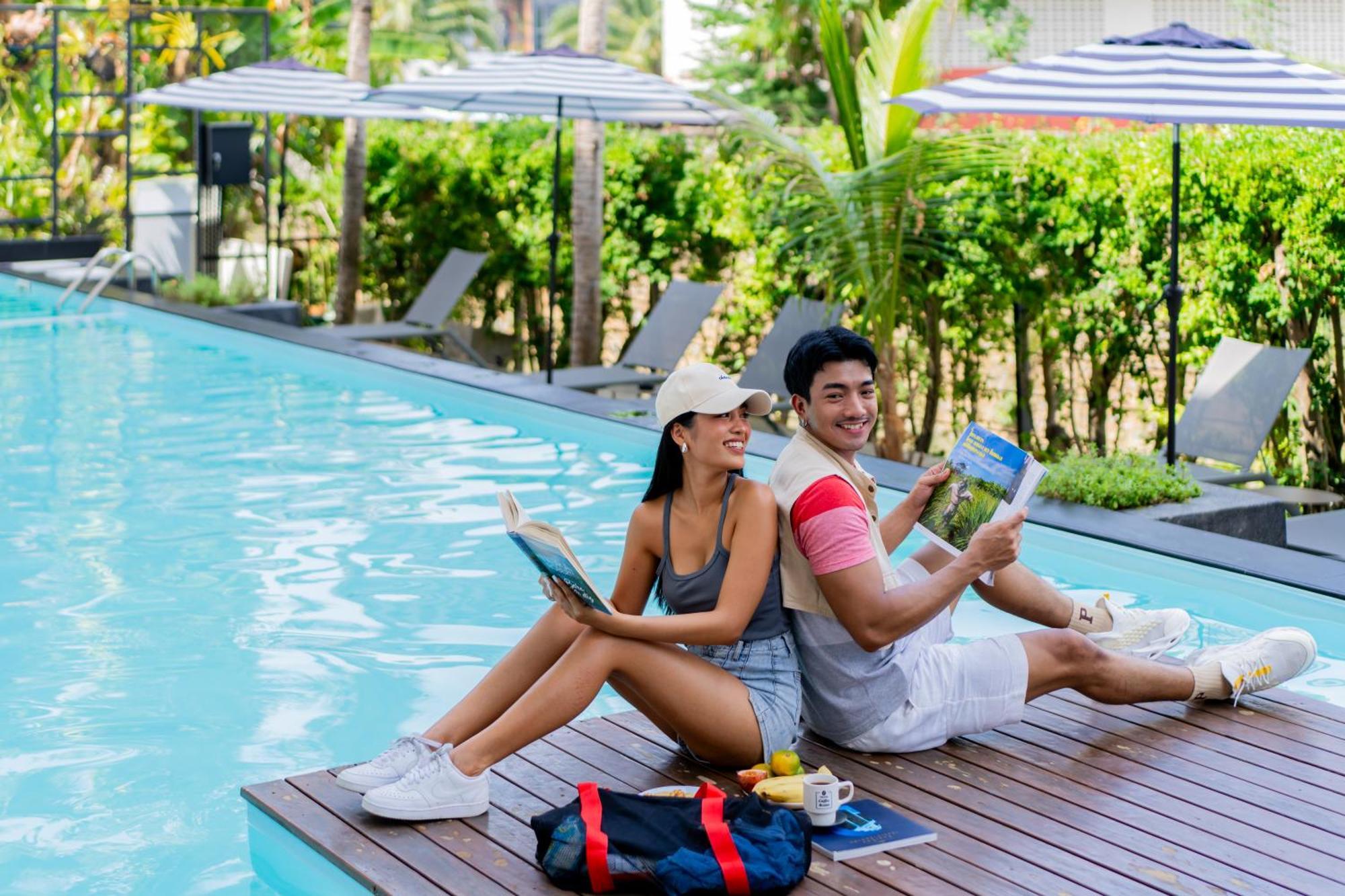 Hostel Book A Bed Poshtel - Sha *