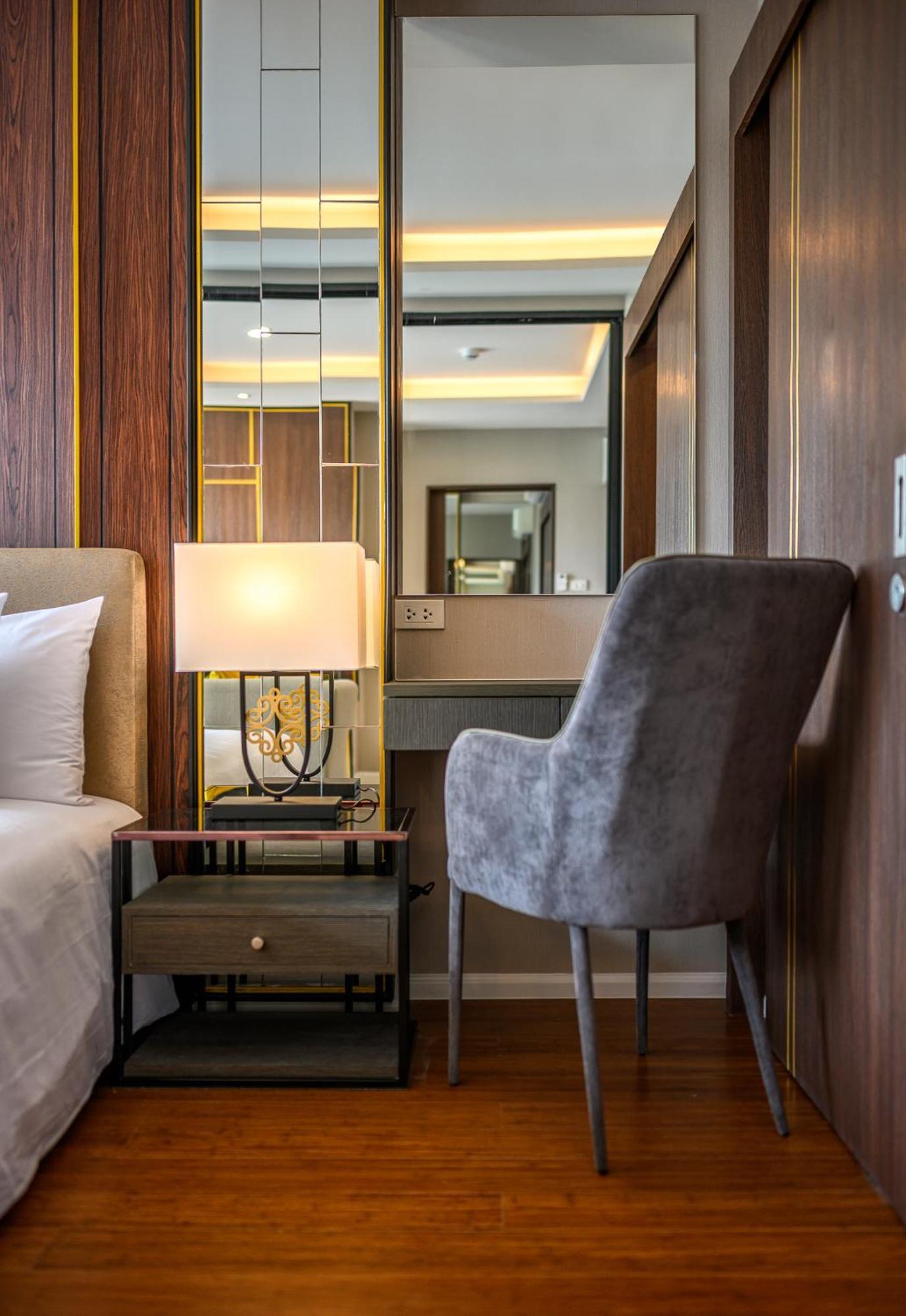 Mida Grande Phuket Sha