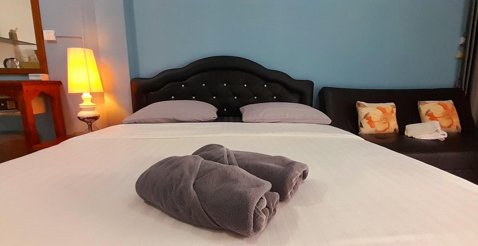 Sala Bua Bed & Breakfast